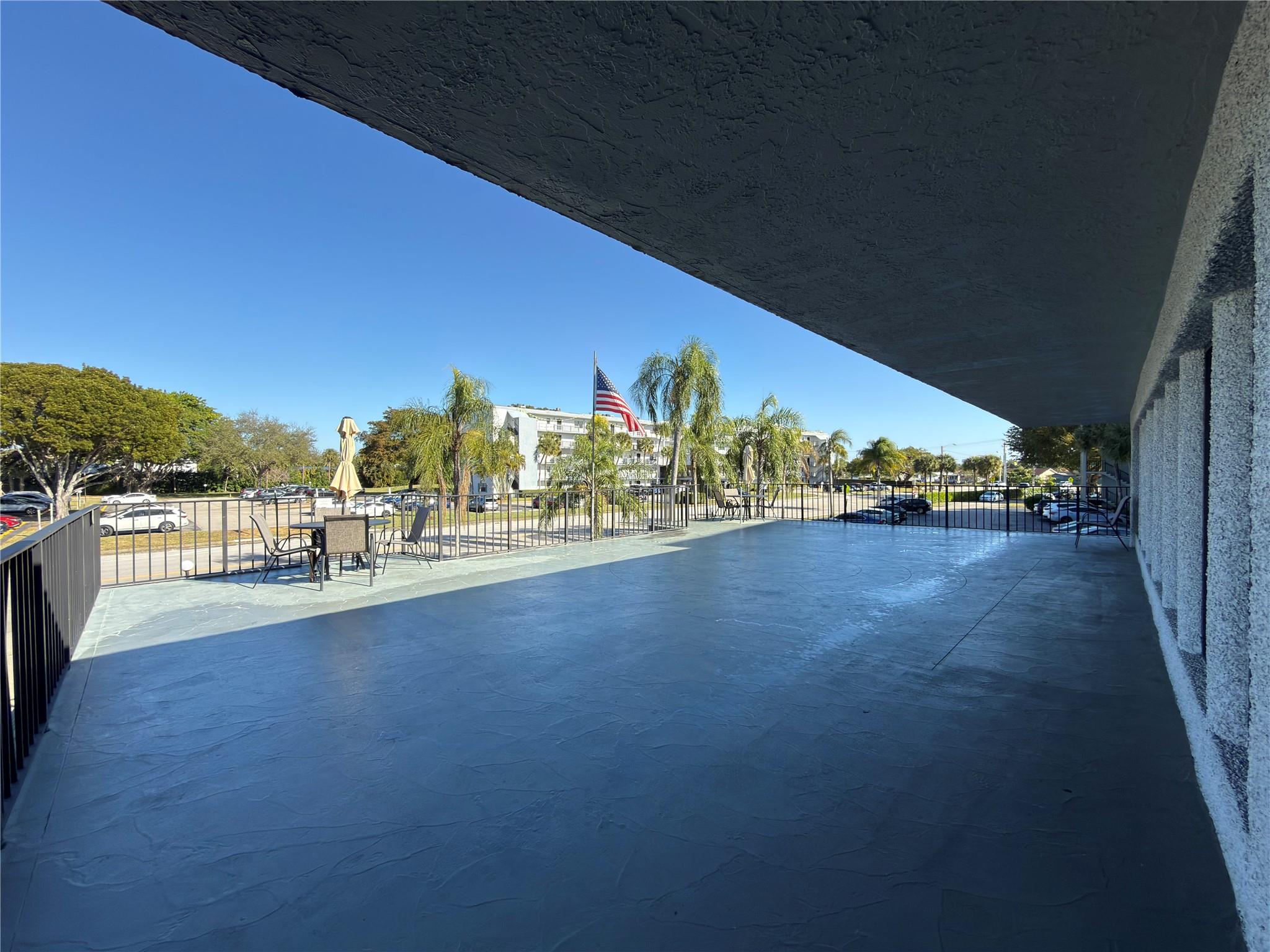 9440 SW 8 Street 208, Boca Raton, FL 33428