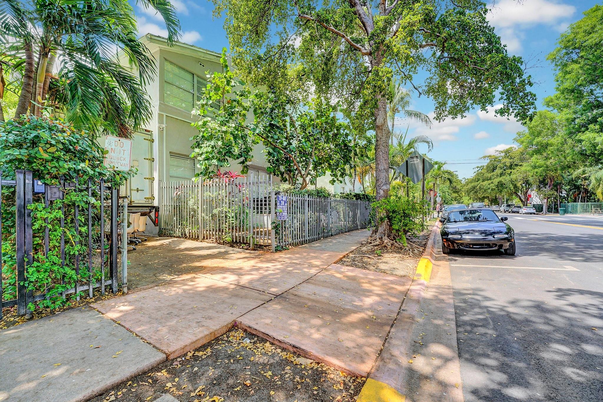 Photo for 560 Michigan Avenue, Miami Beach, FL 33139 - Listing #FX-10502930 560 Michigan Avenue, Miami Beach, FL 33139