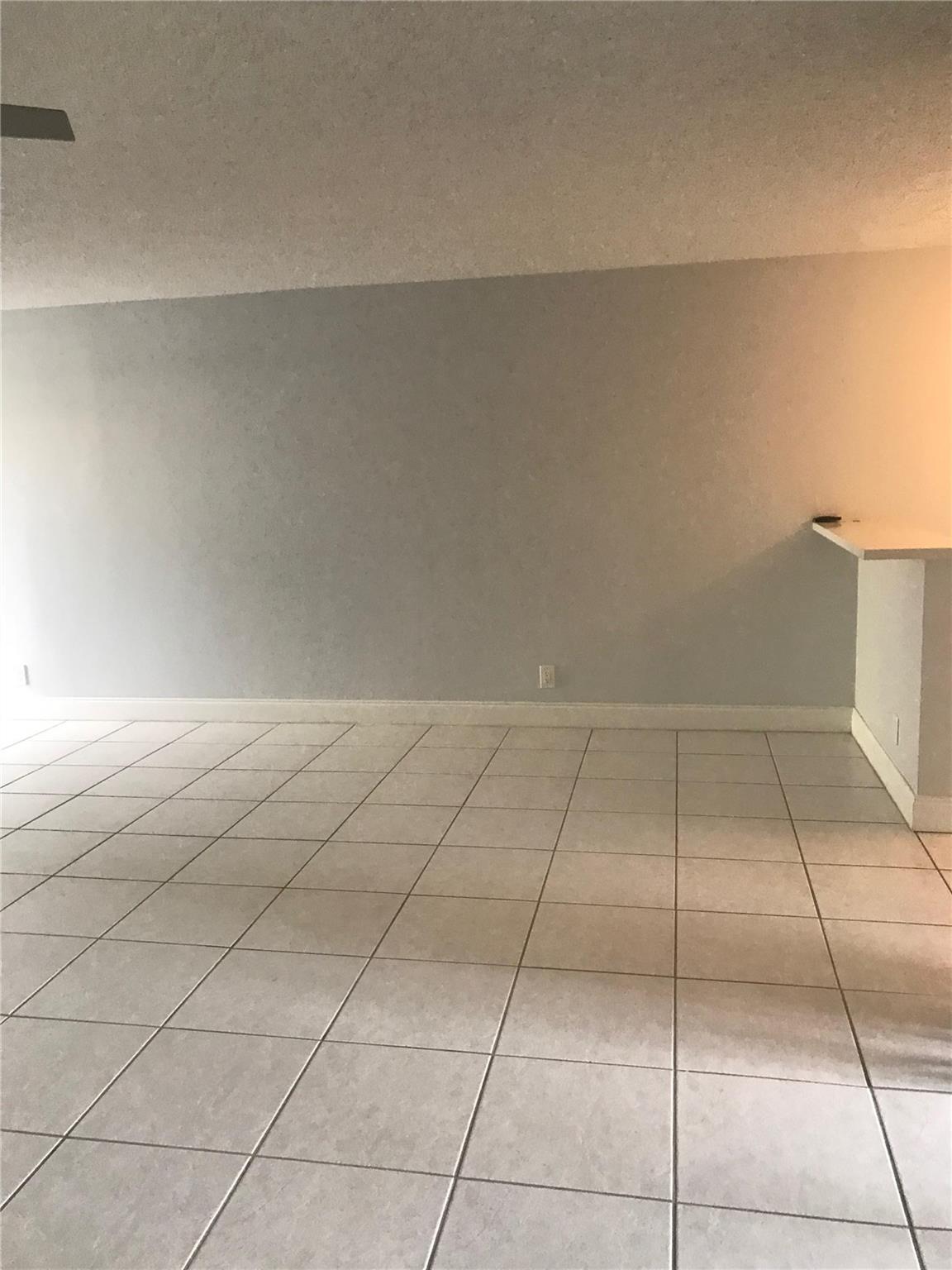 9576 SW 1st Court 9-F, Coral Springs, FL 33071