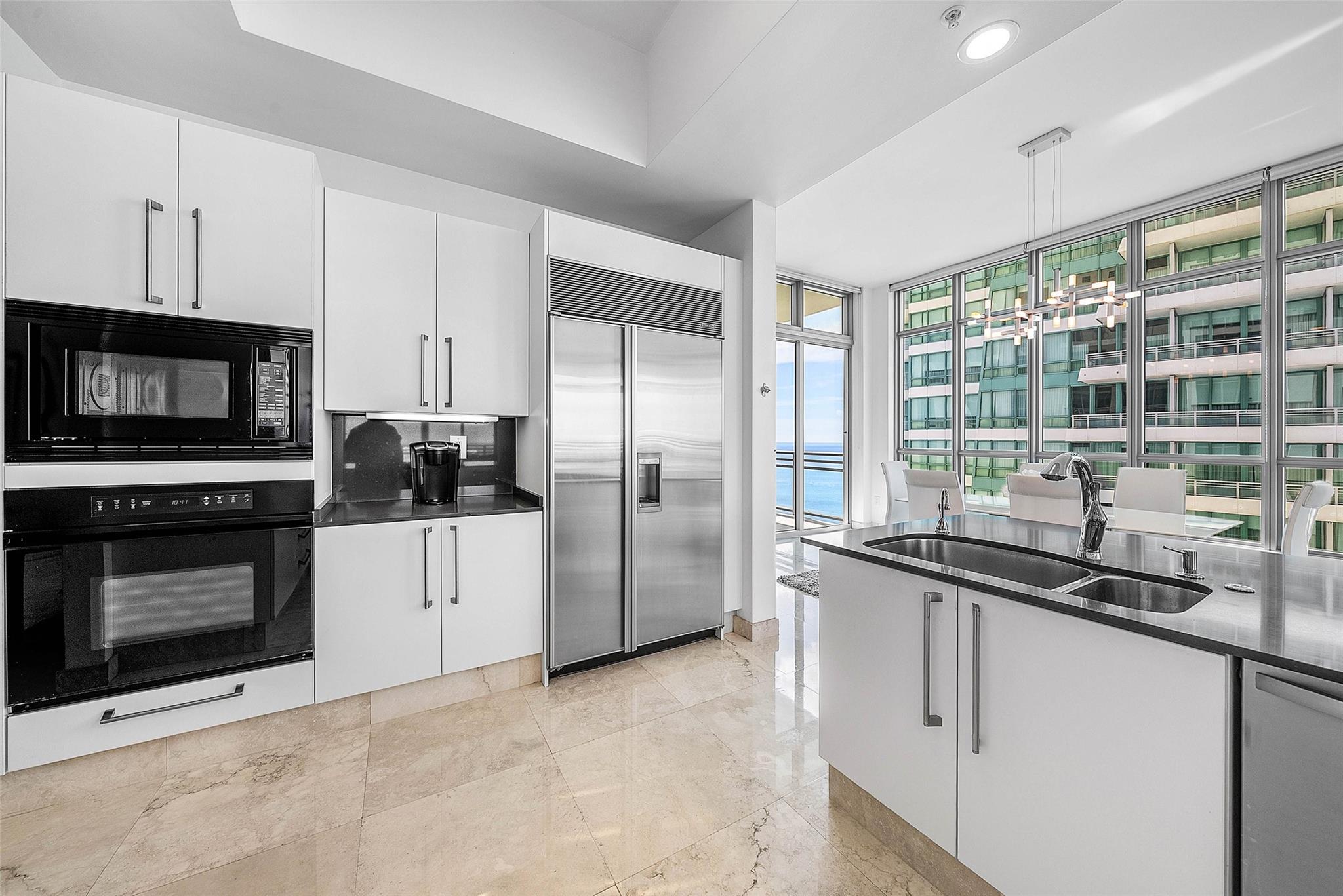 Photo for 3535 S Ocean Drive, 2605, Hollywood, FL 33019 - Listing #FX-10526434 3535 S Ocean Drive, 2605, Hollywood, FL 33019