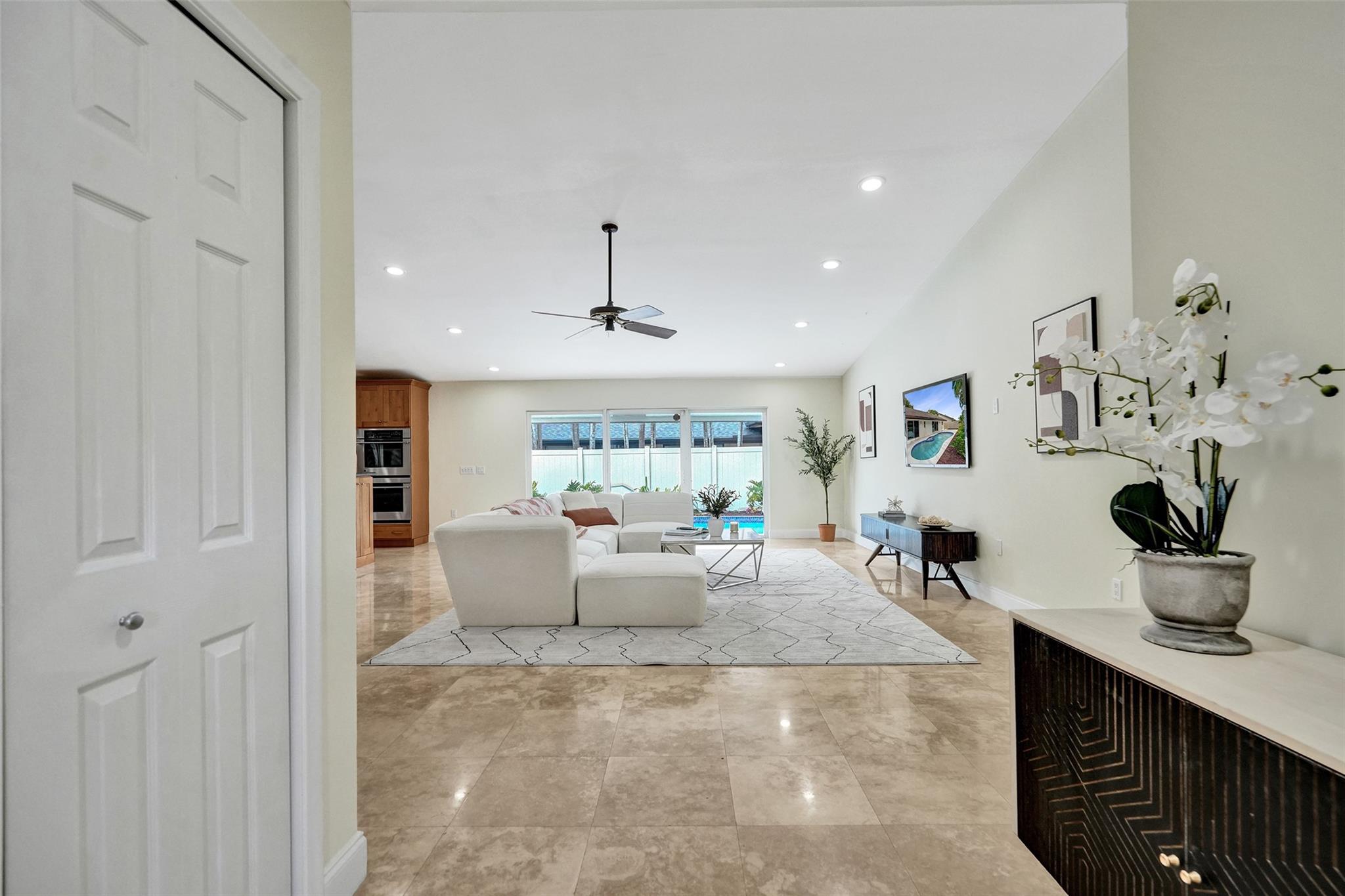 10220 NW 25th Street, Pembroke Pines, FL 33026