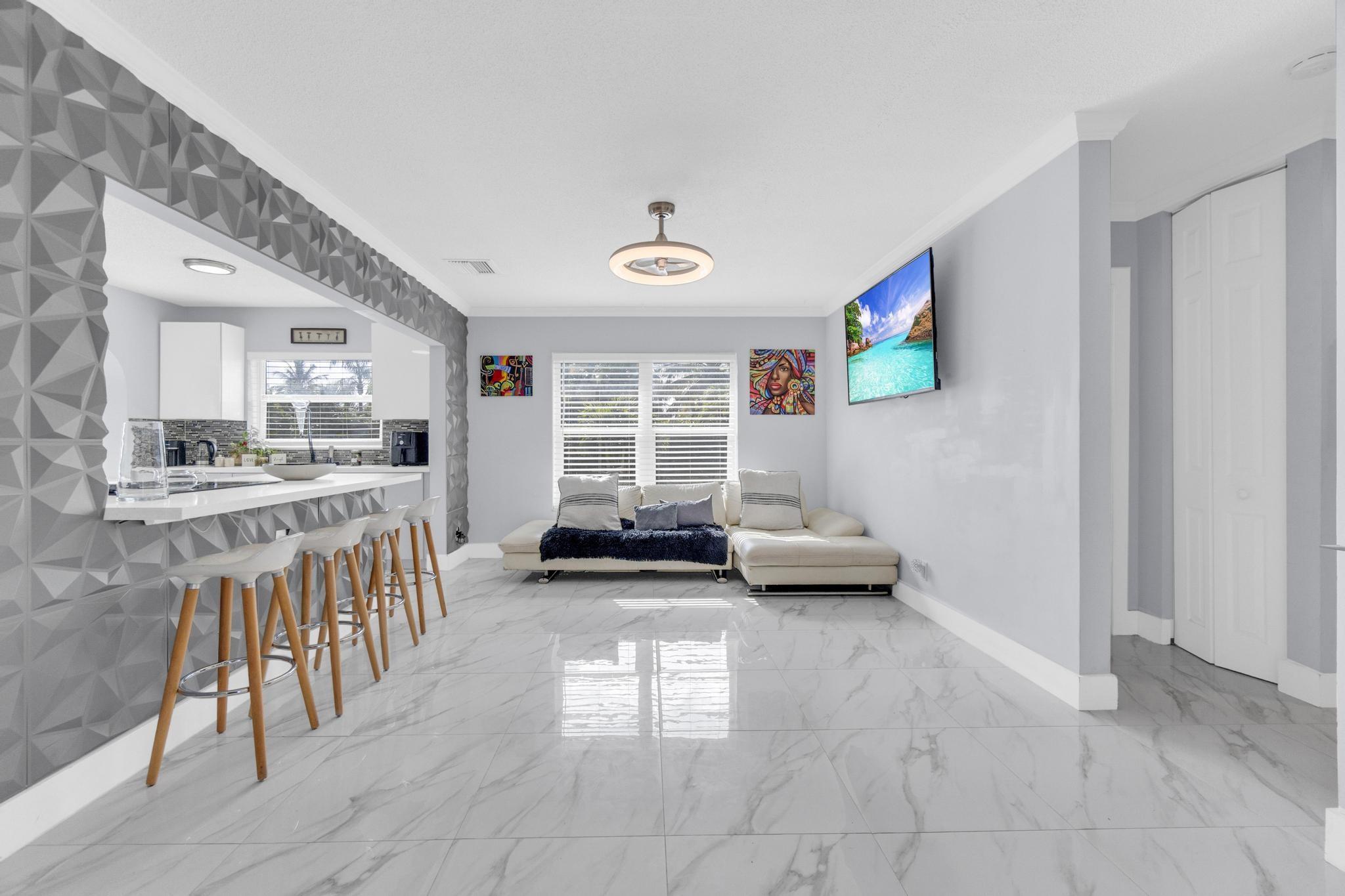 7506 NW 41st Street, Coral Springs, FL 33065