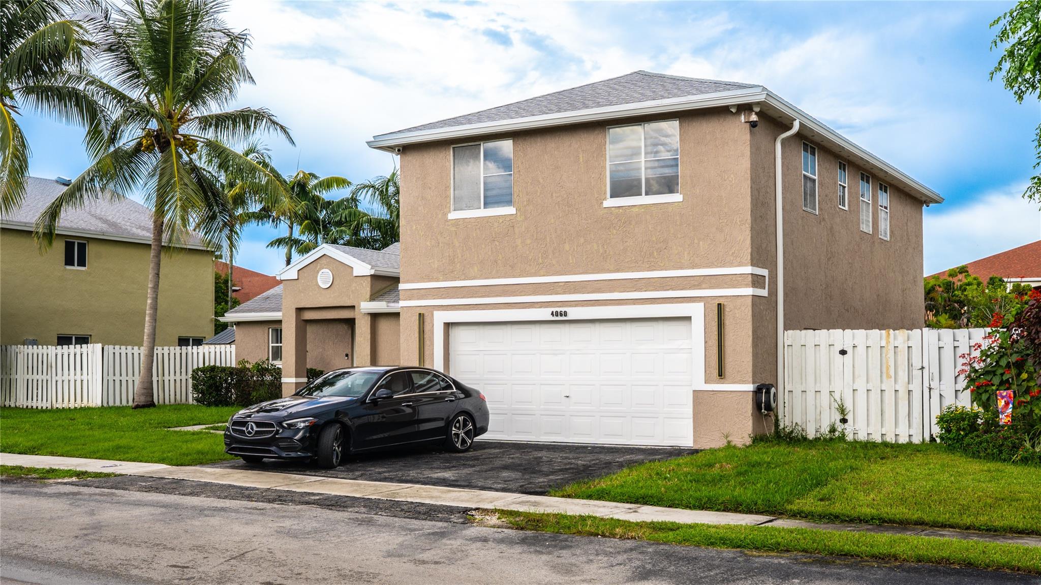 Photo for 4060 SW 70th Terrace, Davie, FL 33314 - listing #FX-10535967 4060 SW 70th Terrace, Davie, FL 33314