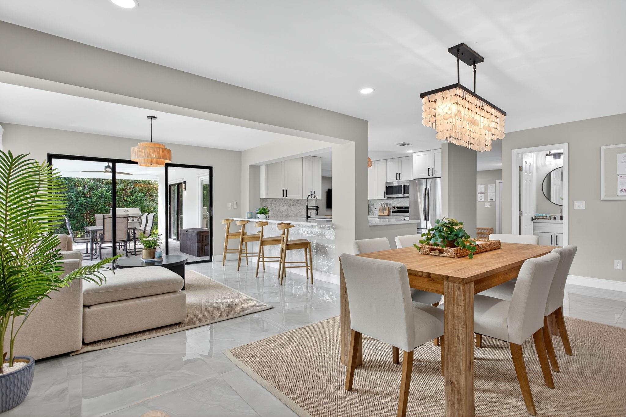 2421 NW 114th Avenue, Coral Springs, FL 33065