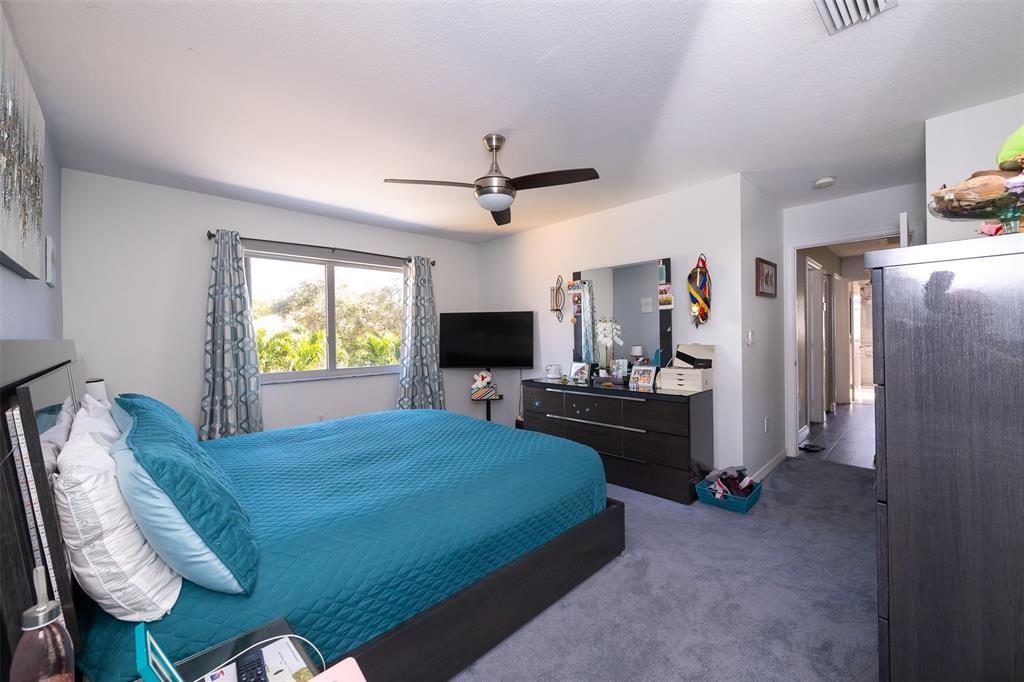 Photo for 1943 NW 170 Avenue, Pembroke Pines, FL 33028 - Listing #FX-10511902 1943 NW 170 Avenue, Pembroke Pines, FL 33028