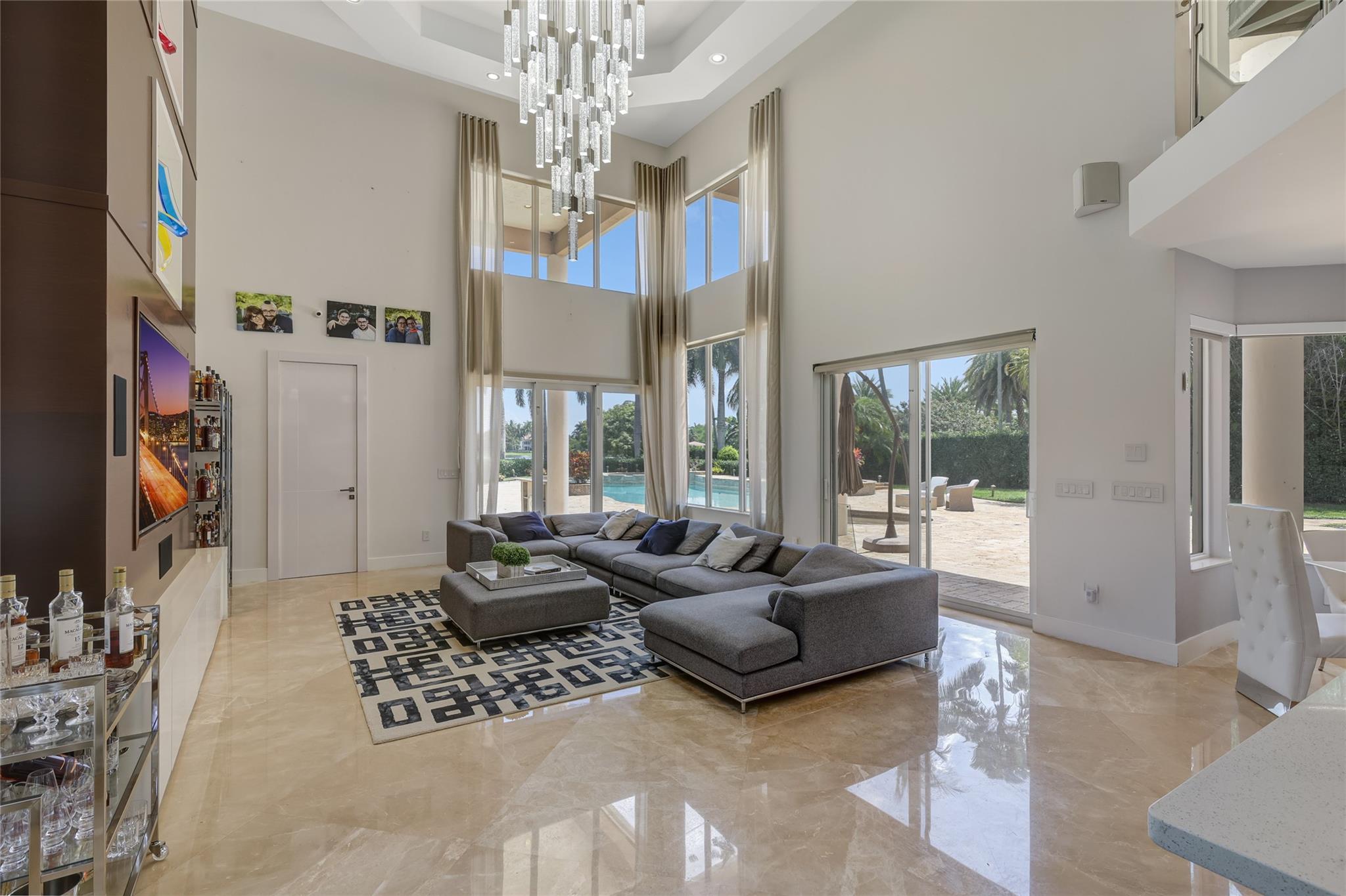 Photo for 10792 Pine Lodge Trail, Davie, FL 33328 - Listing #FX-10511577 10792 Pine Lodge Trail, Davie, FL 33328