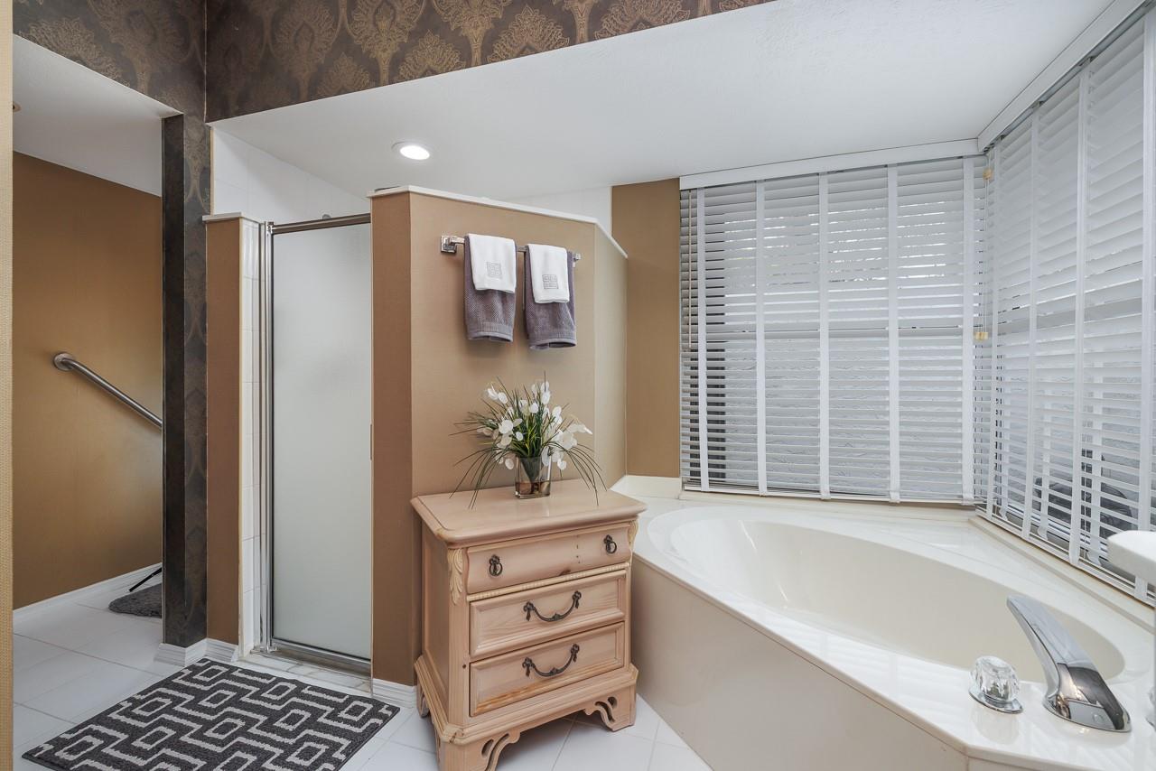 2303 SW Danforth Circle, Palm City, FL 34990