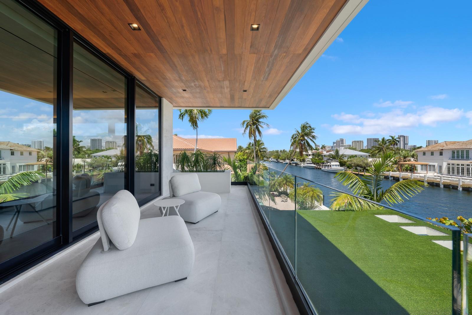 1721 SE 11th Street, Fort Lauderdale, FL 33316