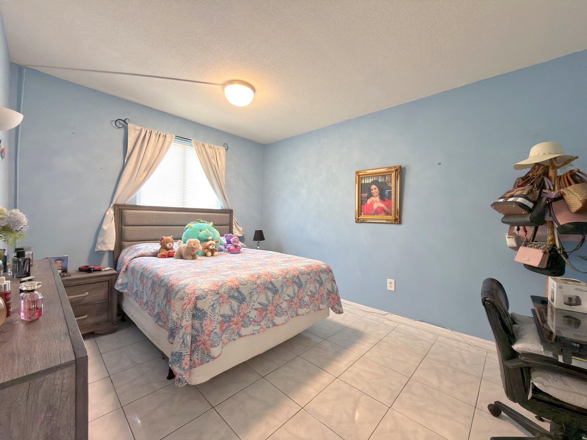 2217 NW 7th Street 901, Miami, FL 33125