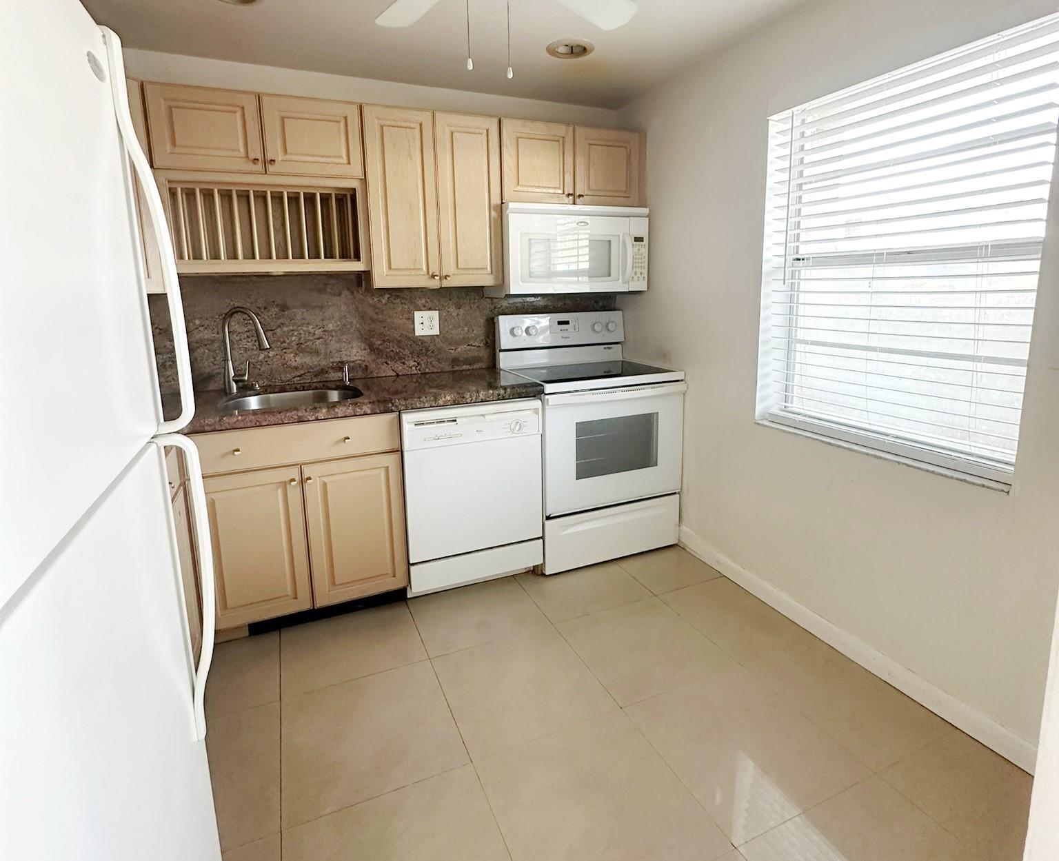 Photo for 7500 NW 5th Court, 103, Margate, FL 33063 - listing #FX-10533630 7500 NW 5th Court, 103, Margate, FL 33063