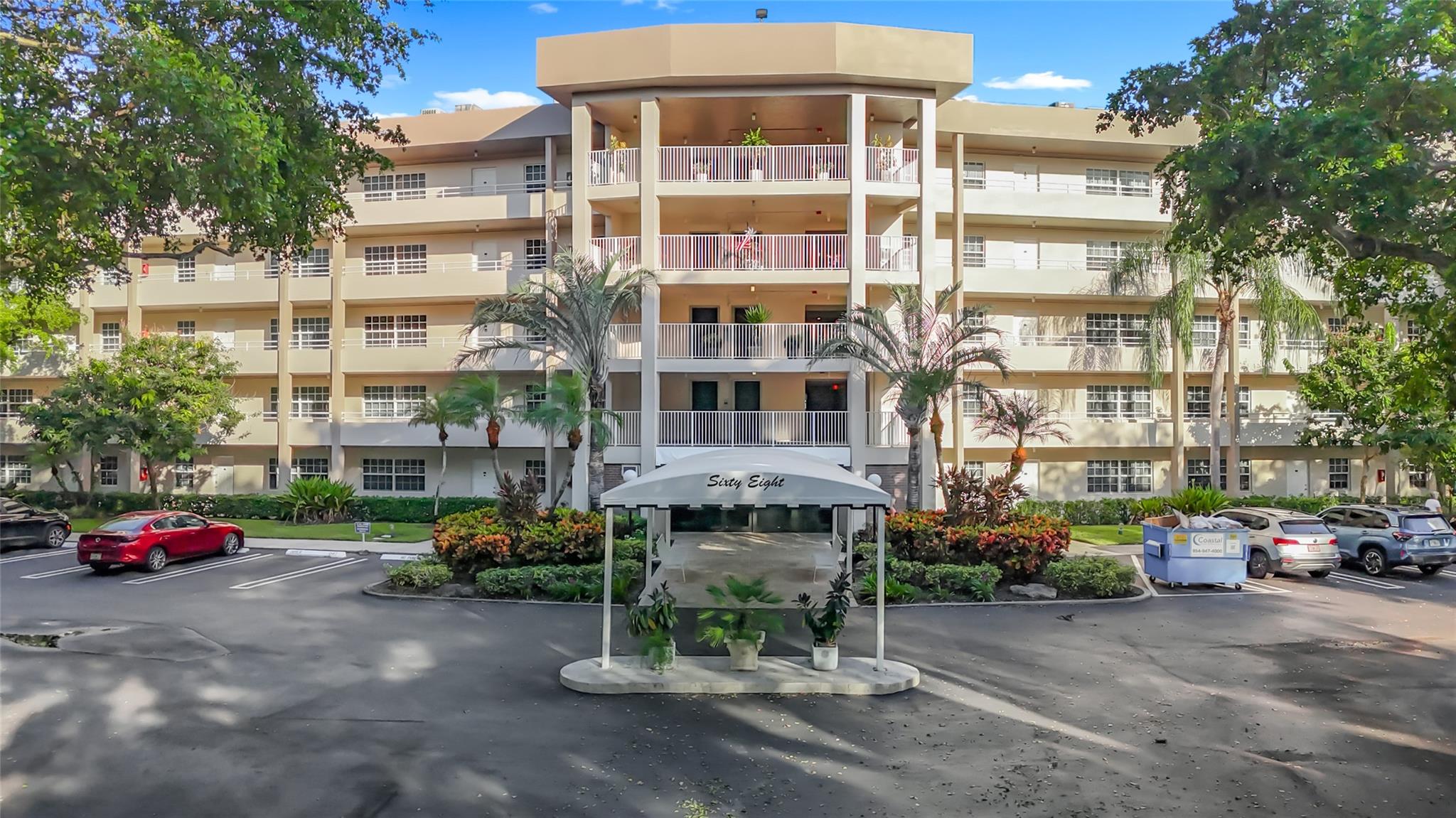 Photo for 545 Oaks Lane, 410, Pompano Beach, FL 33069 - listing #FX-10532384 545 Oaks Lane, 410, Pompano Beach, FL 33069