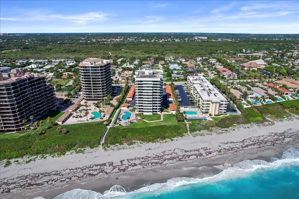 Photo for 600 Ocean Drive, 8D, Juno Beach, FL 33408 - Listing #FX-10422430 600 Ocean Drive, 8D, Juno Beach, FL 33408