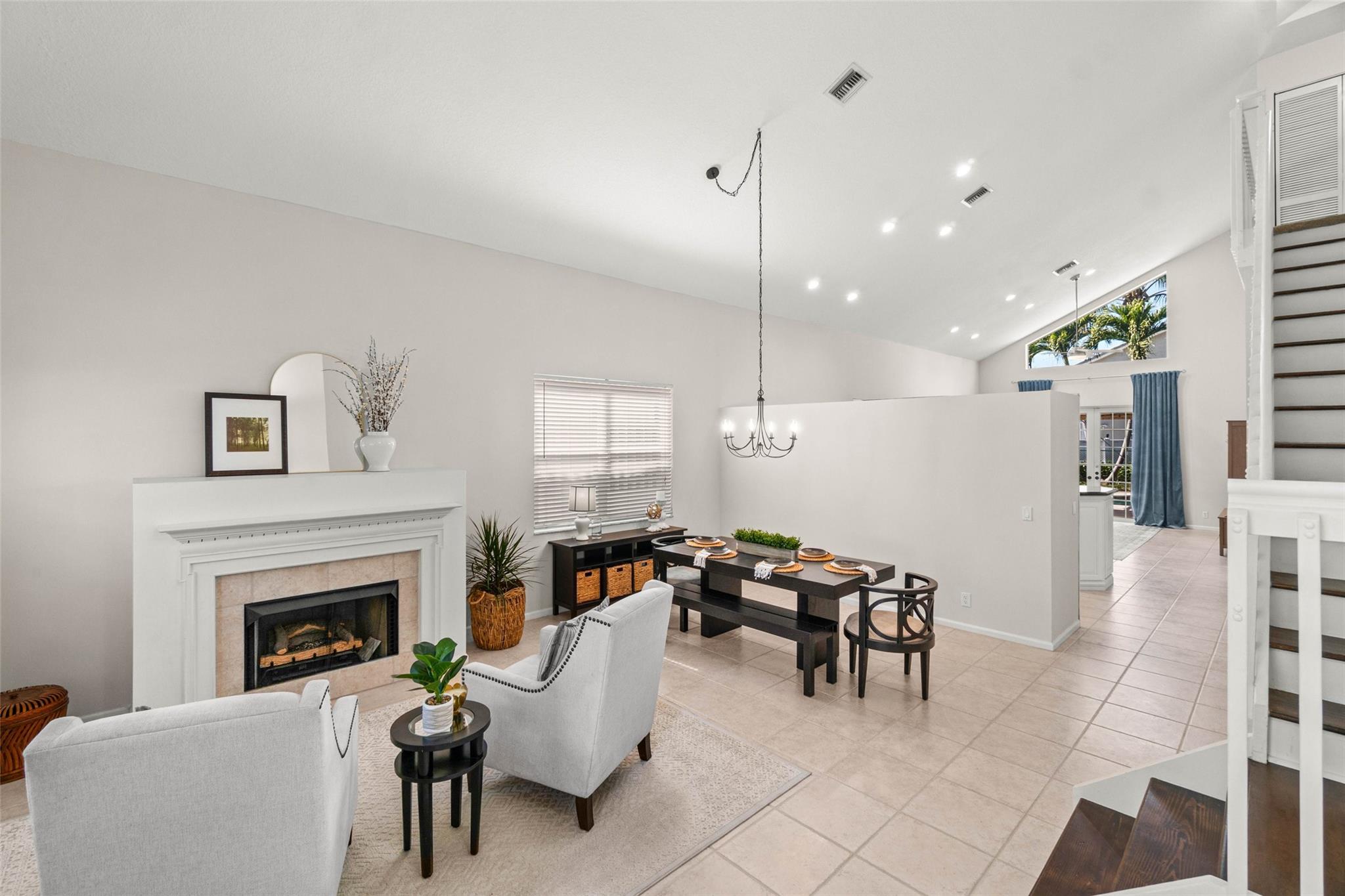 5260 NW 112th Way, Coral Springs, FL 33076