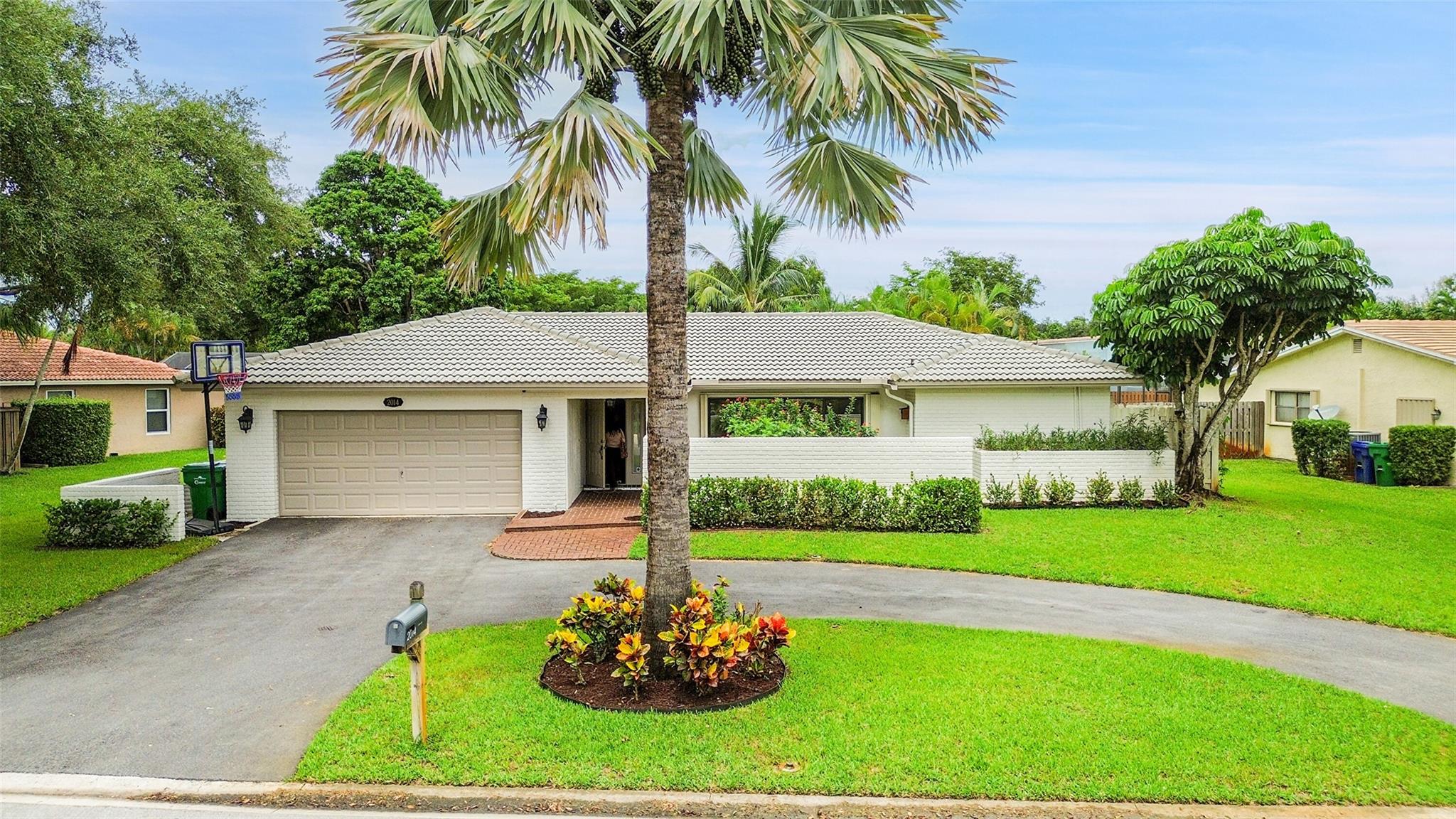 Photo for 2014 NW 102nd Terrace, Coral Springs, FL 33071 - Listing #FX-10524328 2014 NW 102nd Terrace, Coral Springs, FL 33071