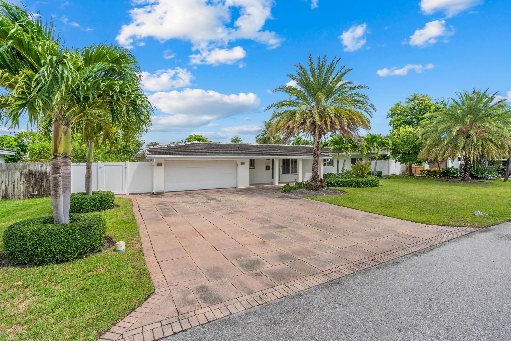Photo for 2633 NE 34th Street, Fort Lauderdale, FL 33306 - Listing #FX-10524754 2633 NE 34th Street, Fort Lauderdale, FL 33306