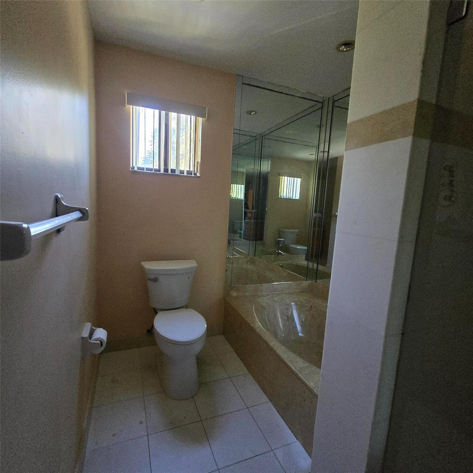 626 NE 195th Street 626, Miami, FL 33179