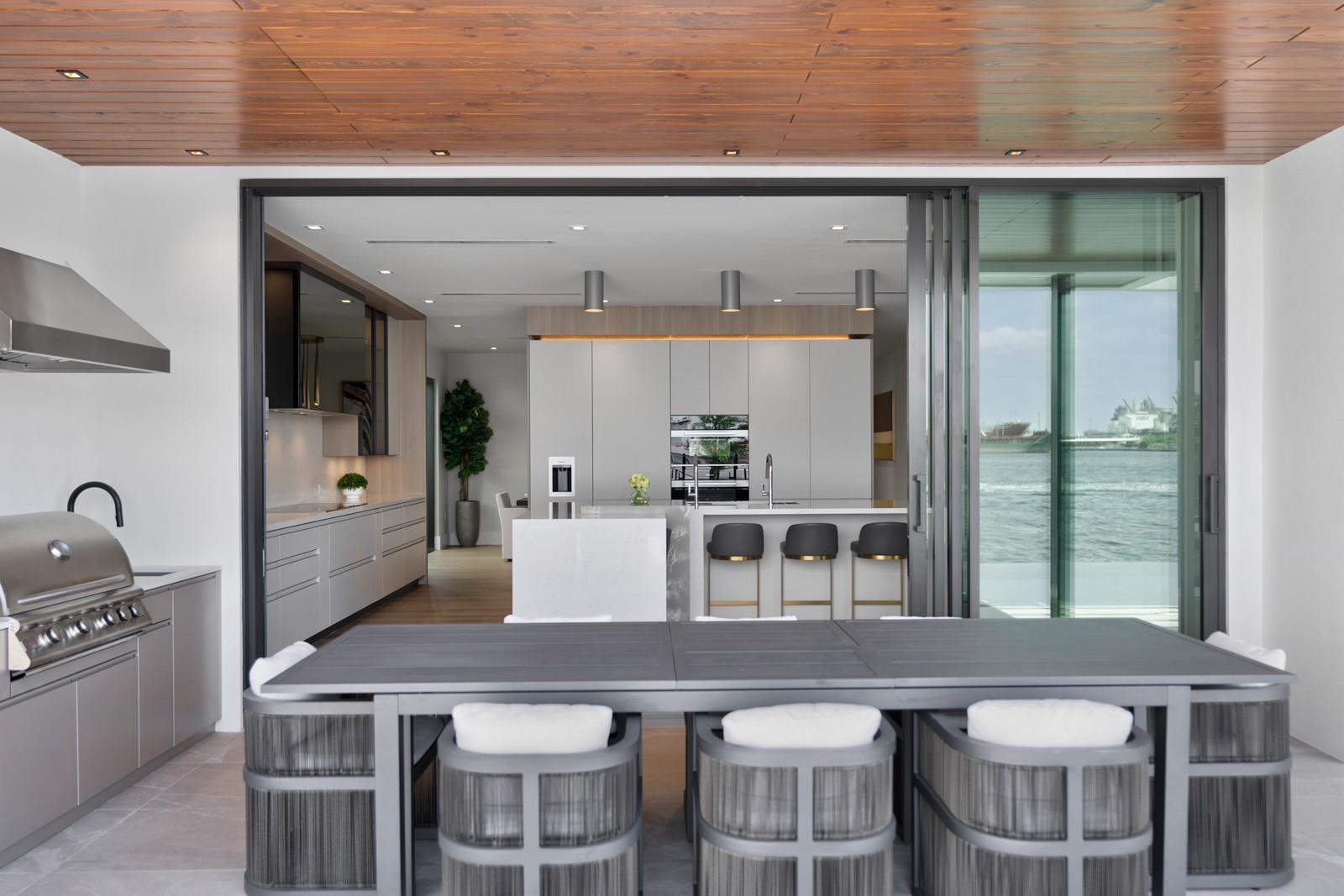 1957 Harbourview Drive, Fort Lauderdale, FL 33316