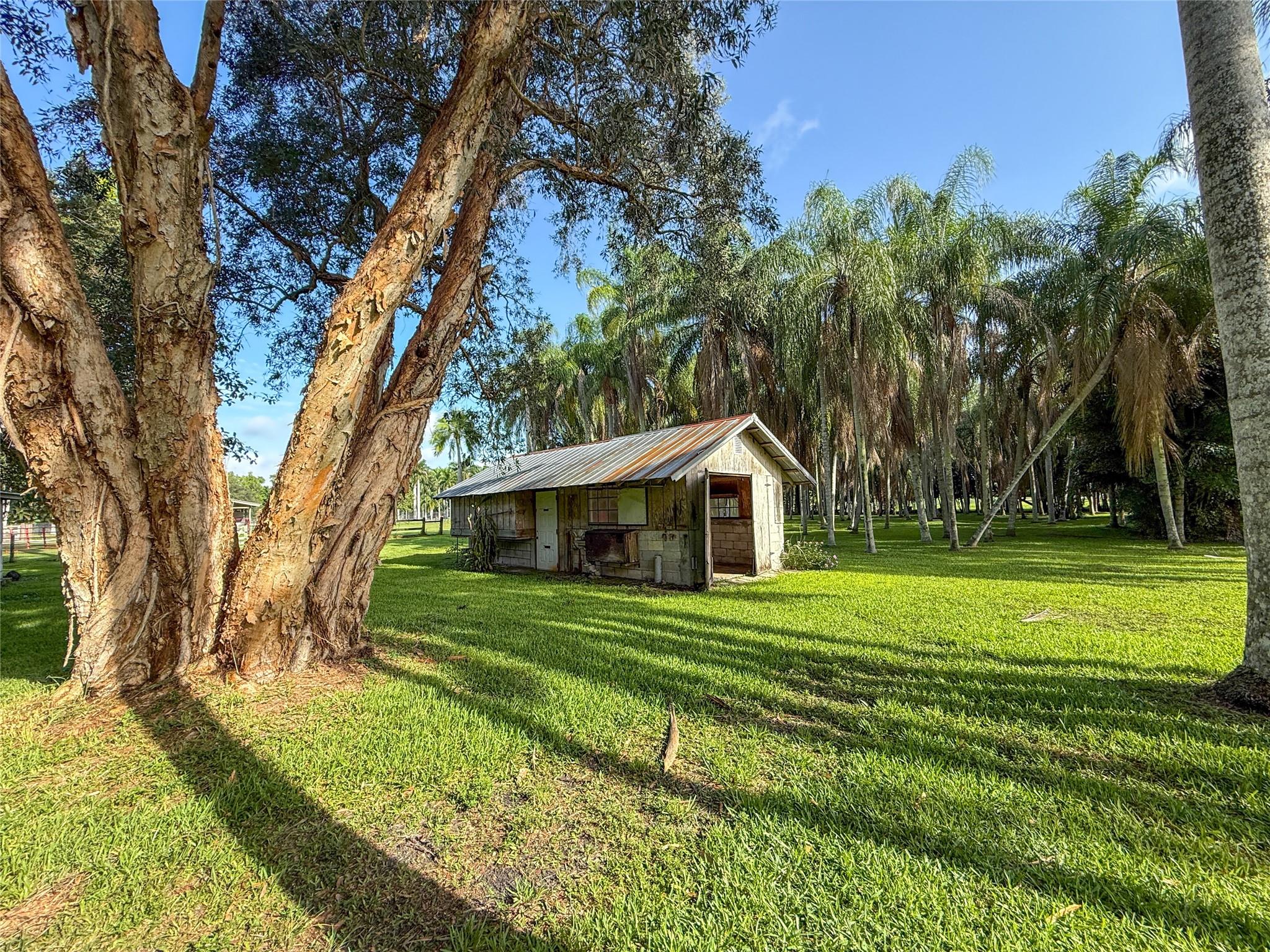 Photo for 14431 Mustang Trail, Southwest Ranches, FL 33330 - Listing #FX-10512709 14431 Mustang Trail, Southwest Ranches, FL 33330