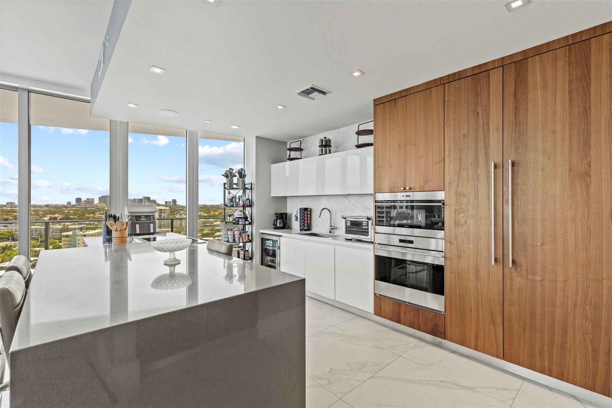 Photo for 701 N Fort Lauderdale Beach Boulevard, 1205, Fort Lauderdale, FL 33304 - Listing #FX-10514658 701 N Fort Lauderdale Beach Boulevard, 1205, Fort Lauderdale, FL 33304