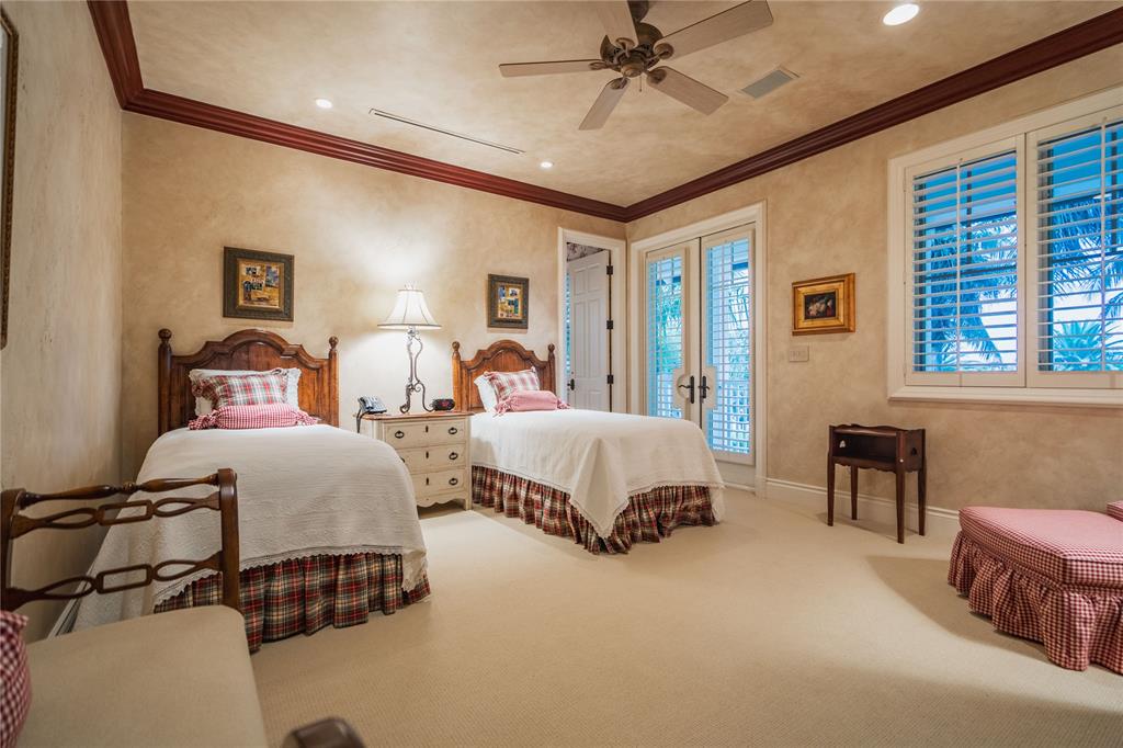 2900 NE 31st Avenue, Lighthouse Point, FL 33064