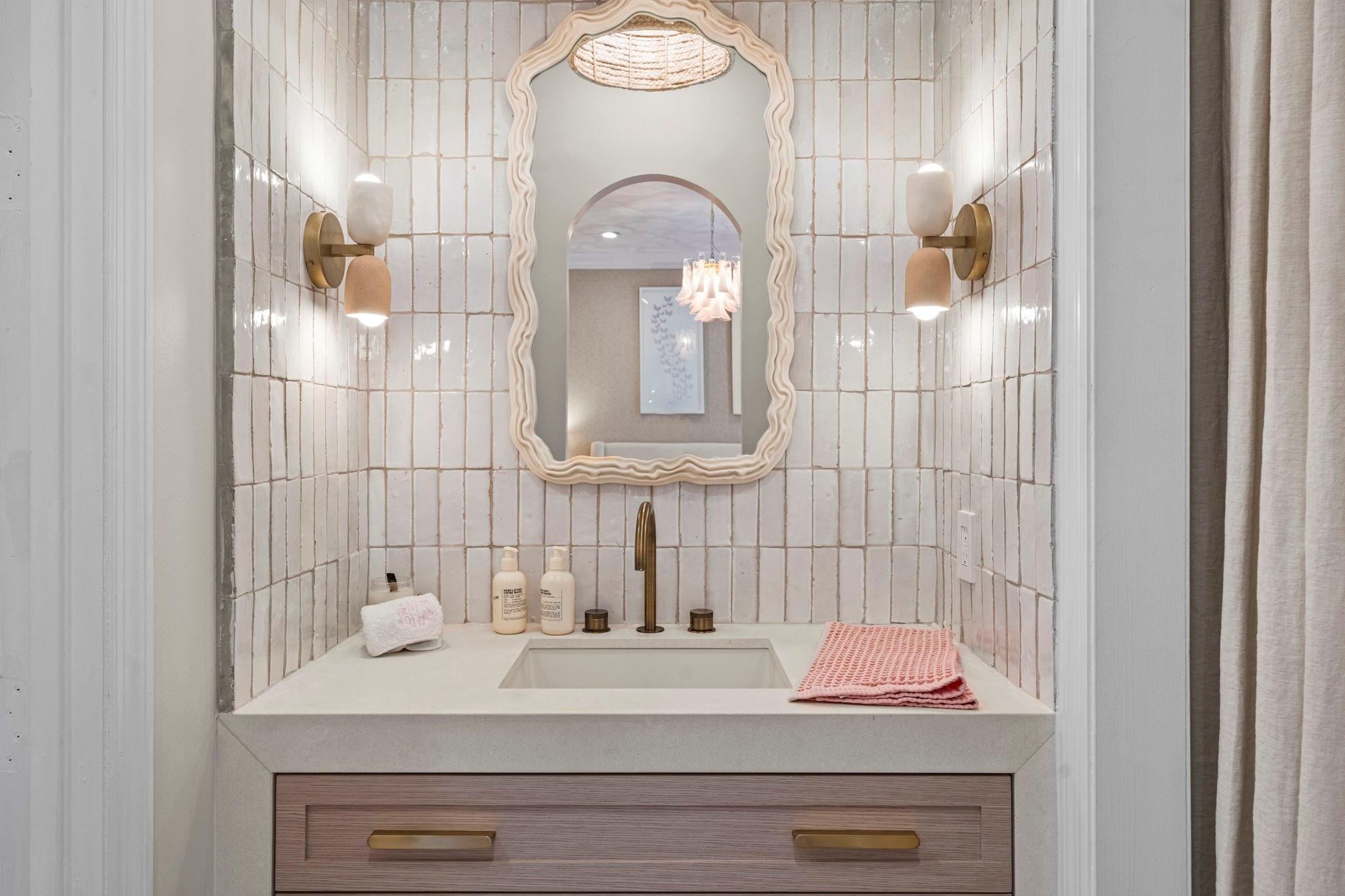 2765 Brickell Court, Miami, FL 33129