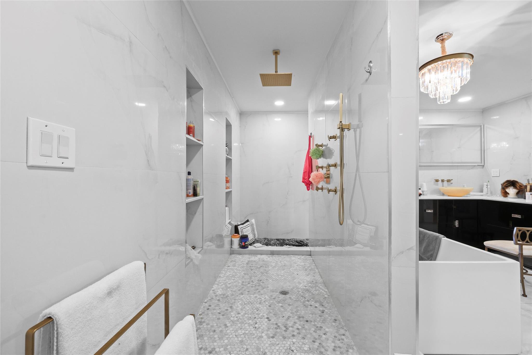 4131 NW 99th Avenue, Coral Springs, FL 33065