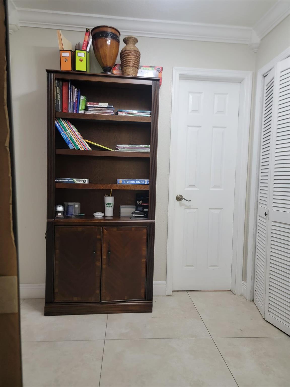 11821 SW 18th Street 2-23, Miami, FL 33175