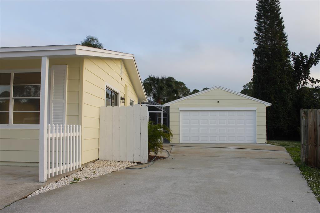 Photo for 734 Wilson Terrace, Sebastian, FL 32958 - Listing #FX-10487672 734 Wilson Terrace, Sebastian, FL 32958