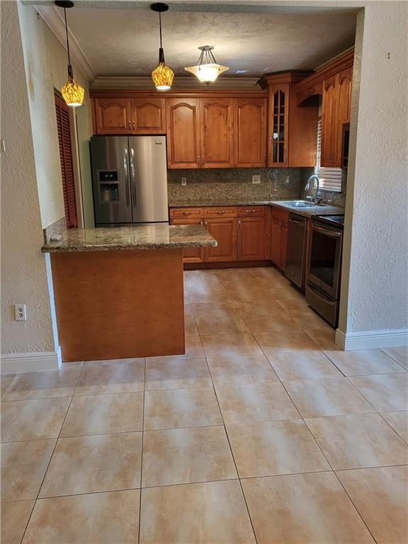 780 NE 199th Street E 101, Miami, FL 33179