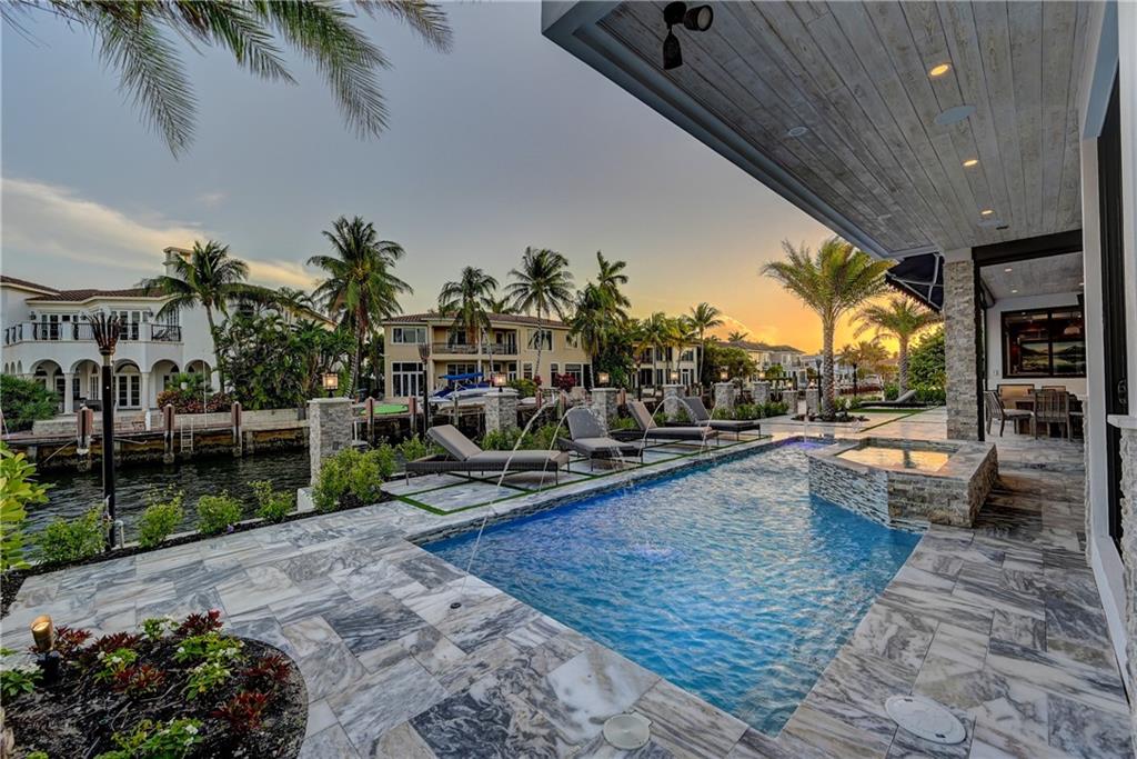 2900 NE 8 Avenue, Boca Raton, FL 33431