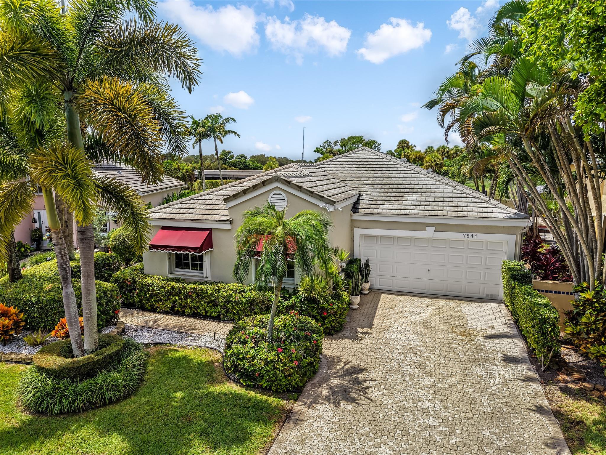 Photo for 7844 Travelers Tree, Boca Raton, FL 33433 - listing #FX-10525582 7844 Travelers Tree, Boca Raton, FL 33433