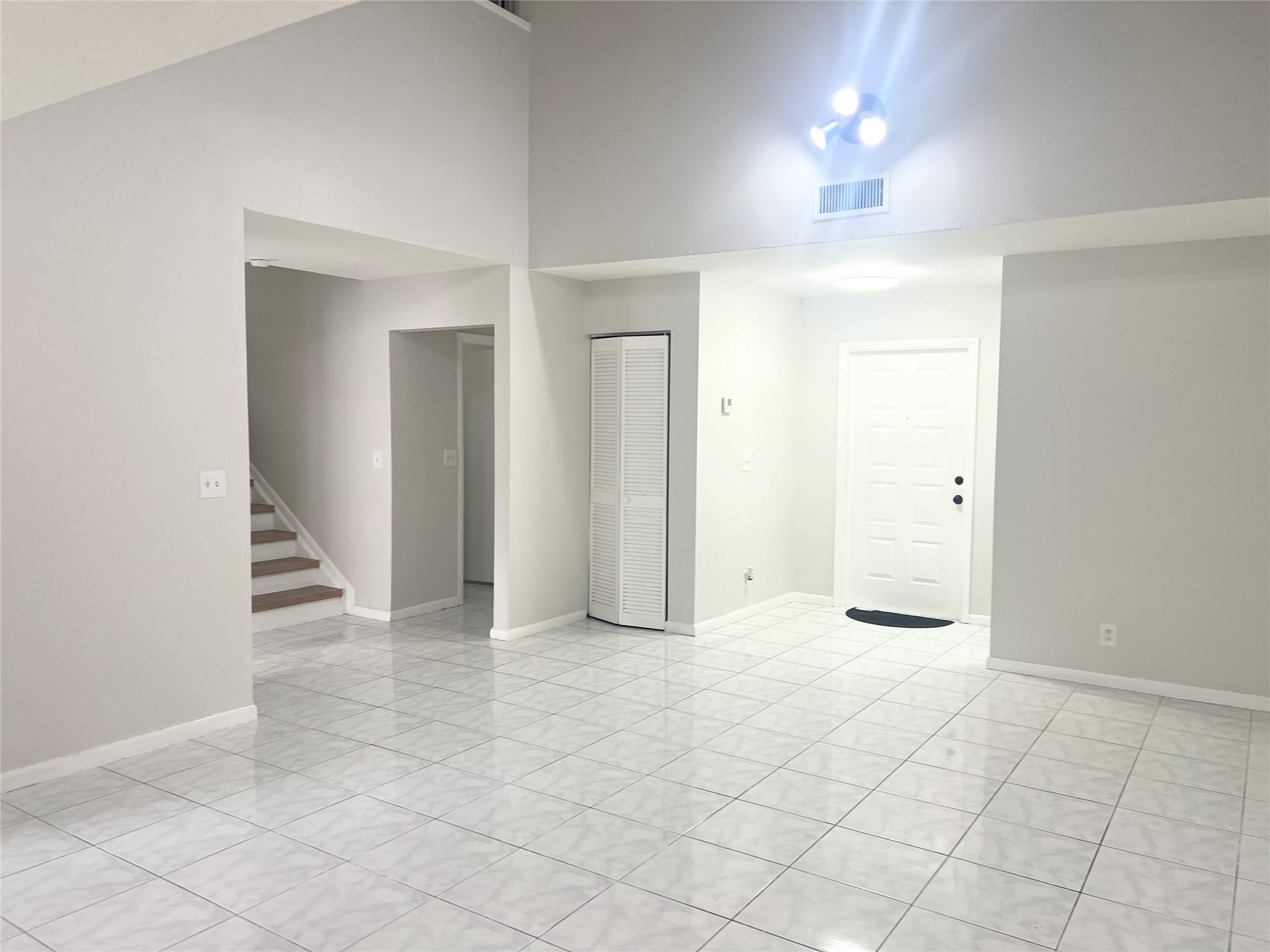 11530-32 NW 43rd Street 11530-32, Coral Springs, FL 33065