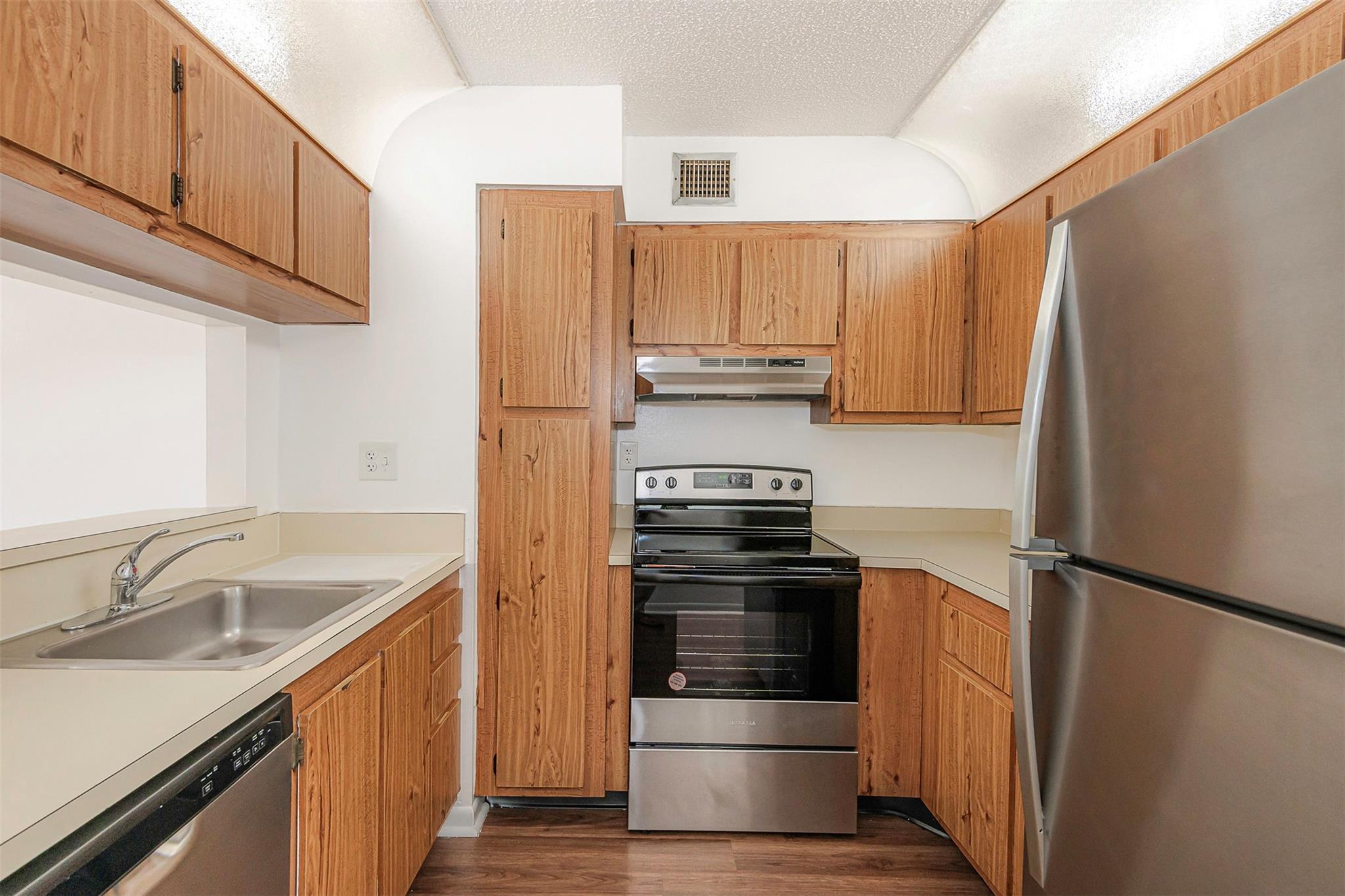 11430 NW 45th Street, Coral Springs, FL 33065