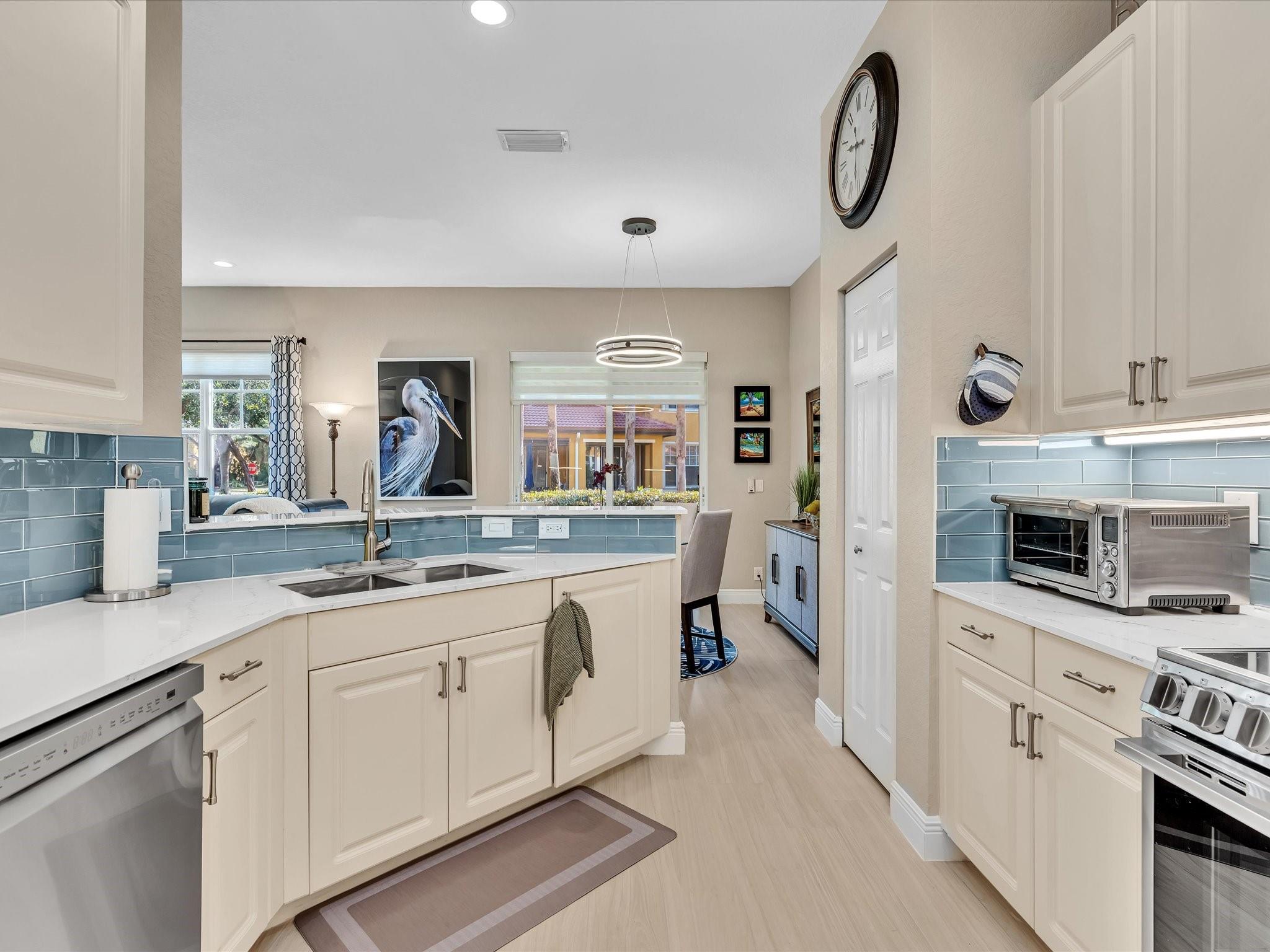 5779 NW 120th Avenue, Coral Springs, FL 33076