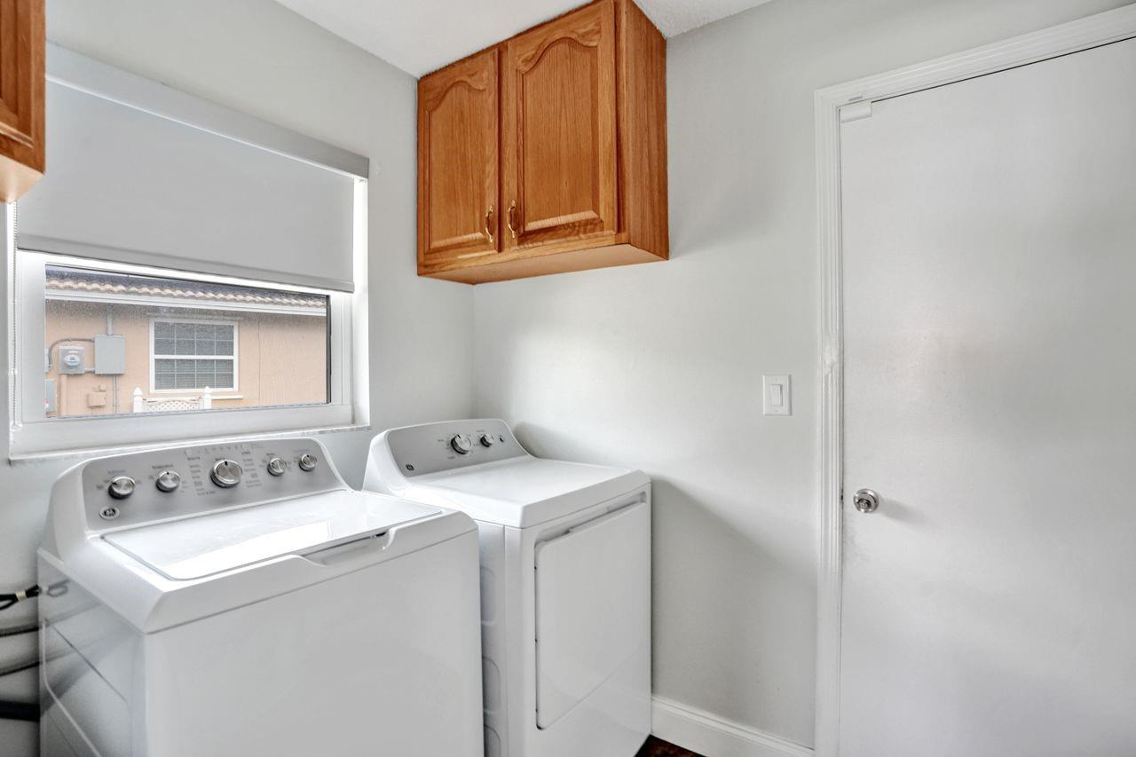 326 NW 101st Terrace, Coral Springs, FL 33071