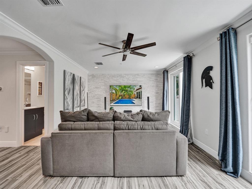 Photo for 1364 Bayview Drive, 1364, Fort Lauderdale, FL 33304 - Listing #FX-10418845 1364 Bayview Drive, 1364, Fort Lauderdale, FL 33304