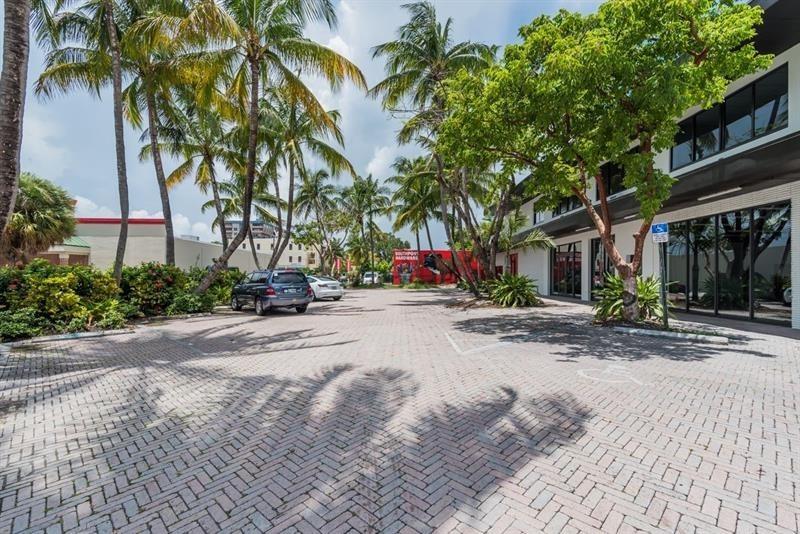Photo for 1541 Cordova Road, 205, Fort Lauderdale, FL 33316 - listing #FX-10466726 1541 Cordova Road, 205, Fort Lauderdale, FL 33316