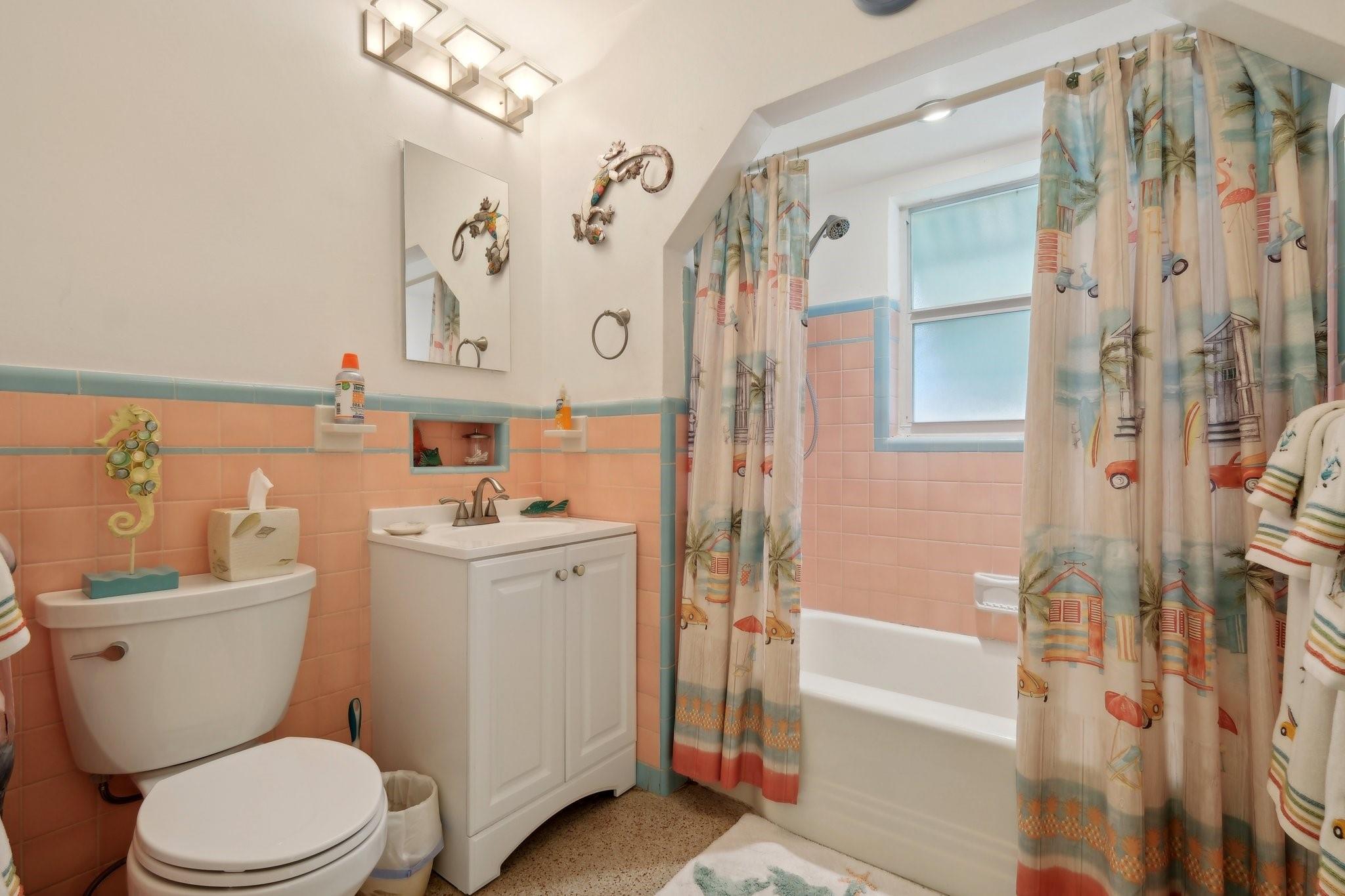 Photo for 3402 N Leigh Road, Pompano Beach, FL 33062 - Listing #FX-10498284 3402 N Leigh Road, Pompano Beach, FL 33062