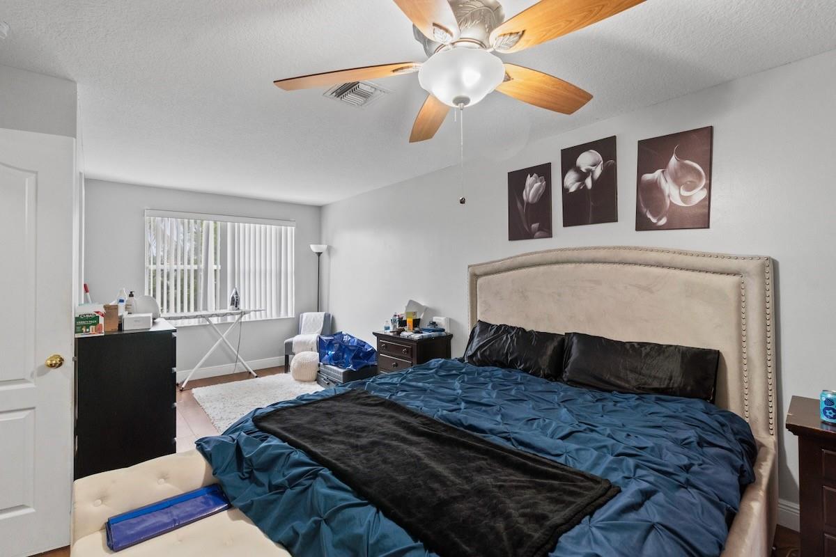 904 NW 126th Avenue, Coral Springs, FL 33071