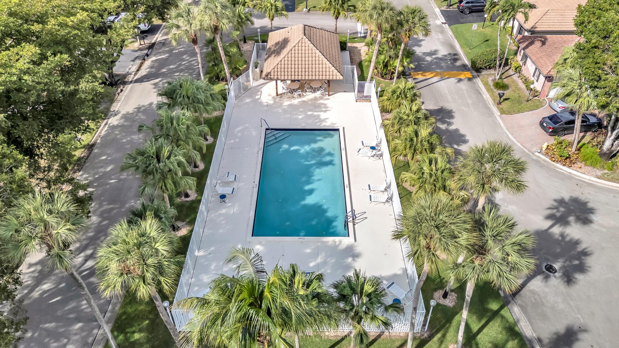 10940 Cypress Run Circle, Coral Springs, FL 33071