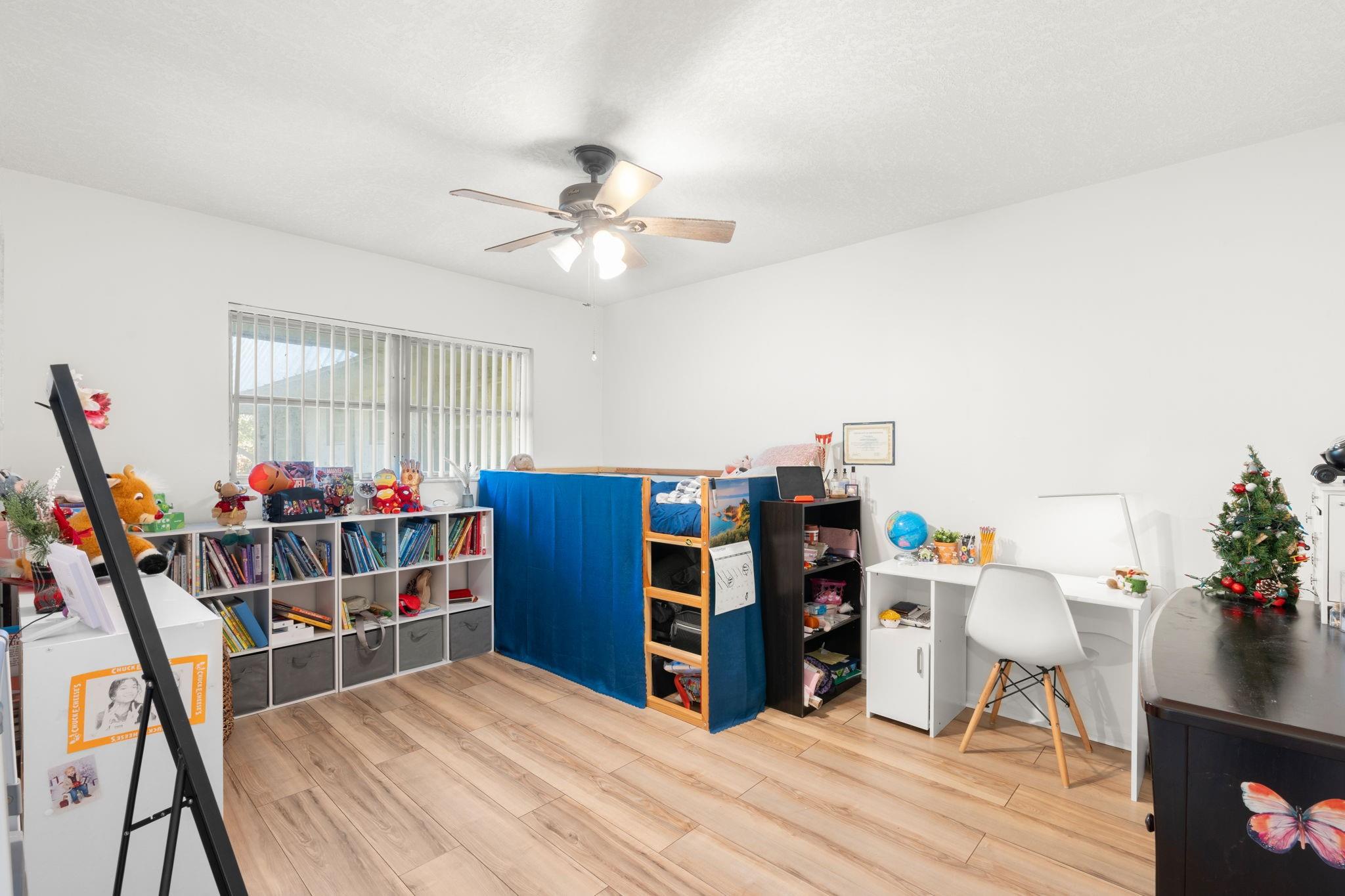 3000 Riverside Drive 302-1, Coral Springs, FL 33065