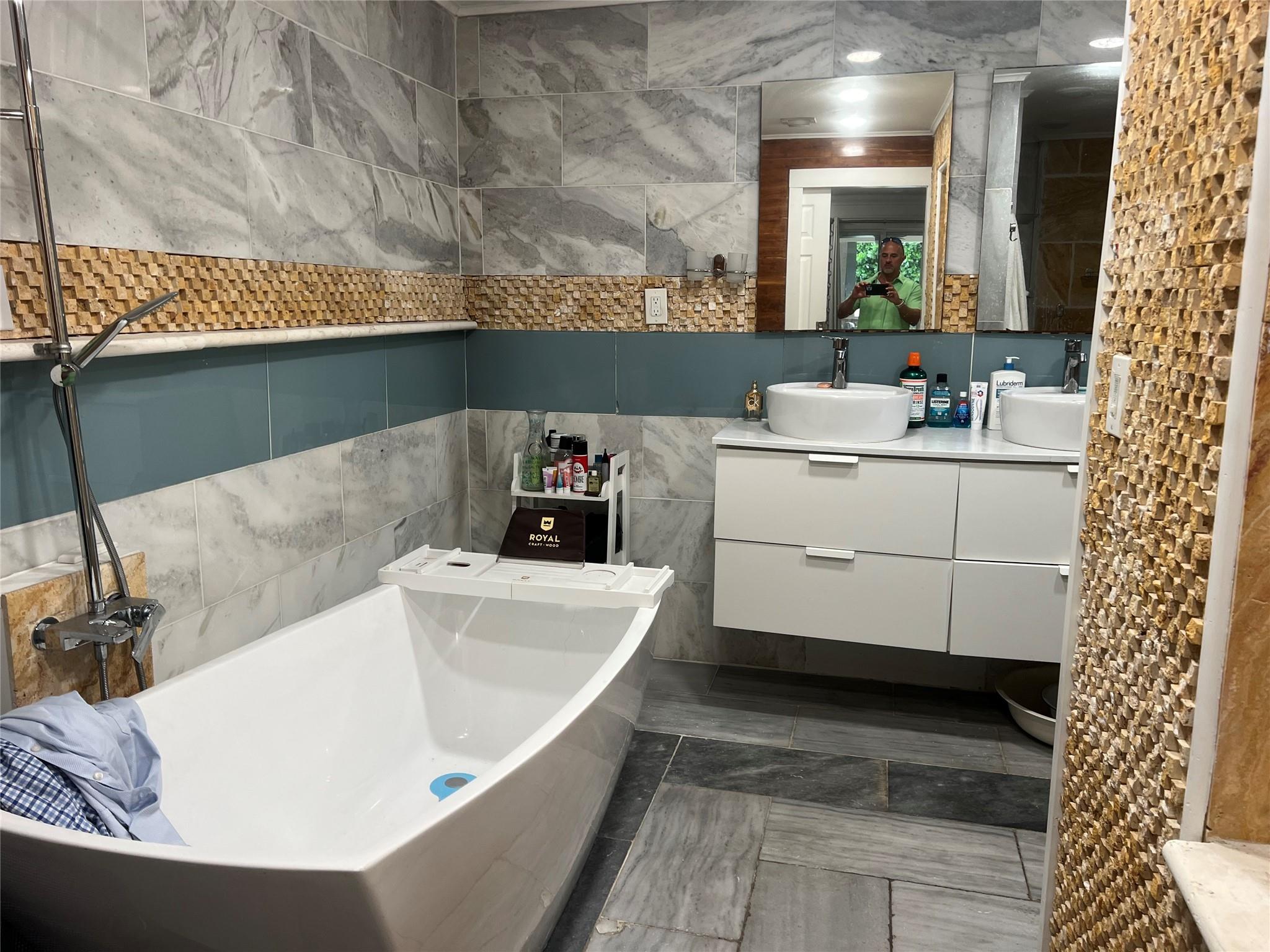 8648 NW 26th Court, Coral Springs, FL 33065