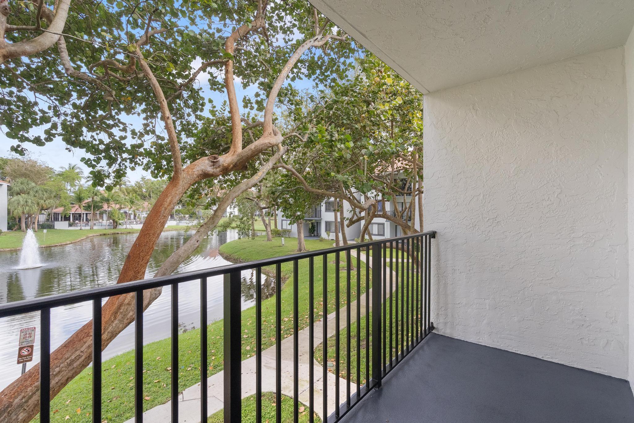 9144 W Atlantic Boulevard 823, Coral Springs, FL 33071