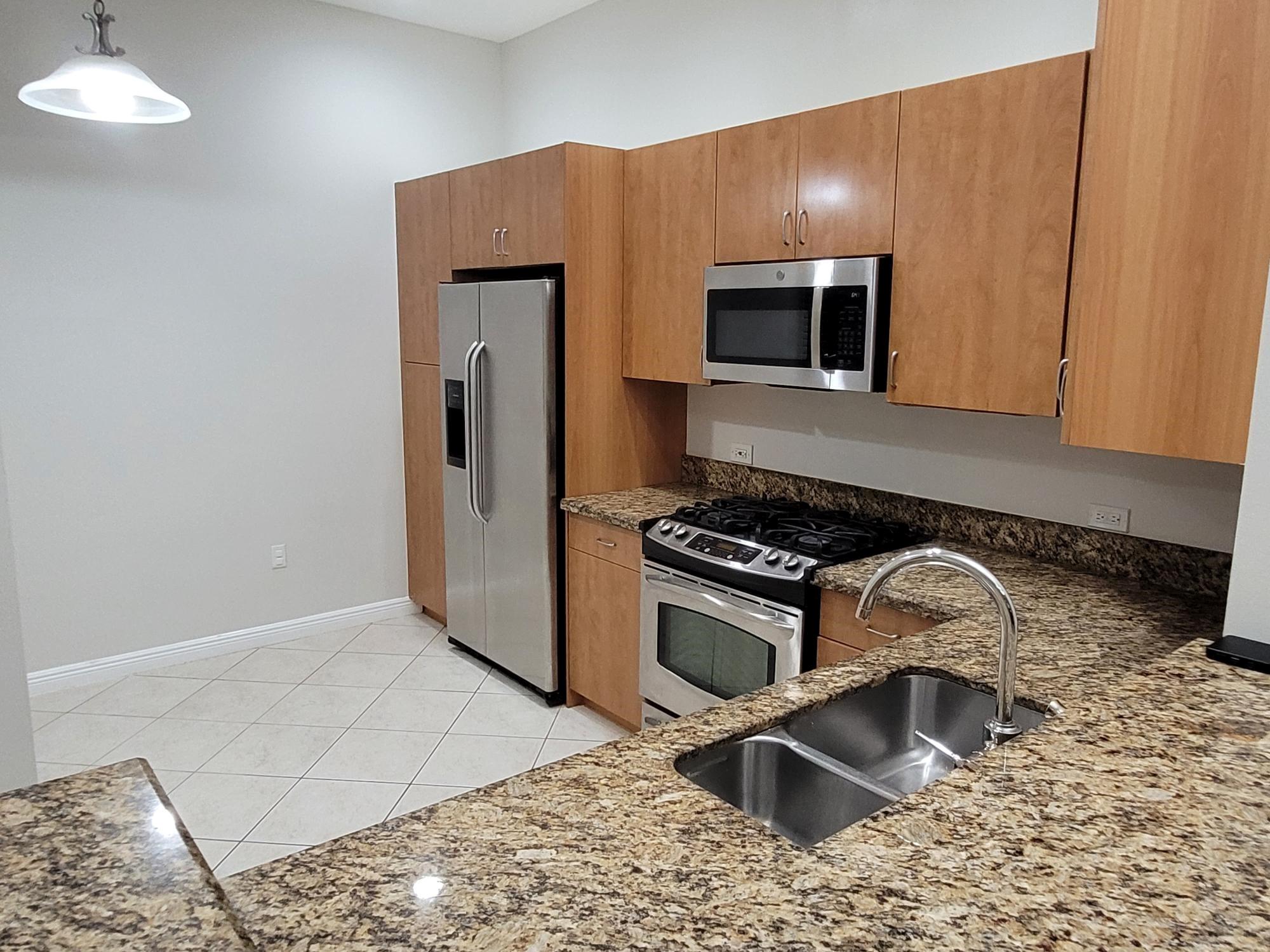 Photo for 3020 NW 125th Avenue, 417, Sunrise, FL 33323 - listing #FX-10535206 3020 NW 125th Avenue, 417, Sunrise, FL 33323