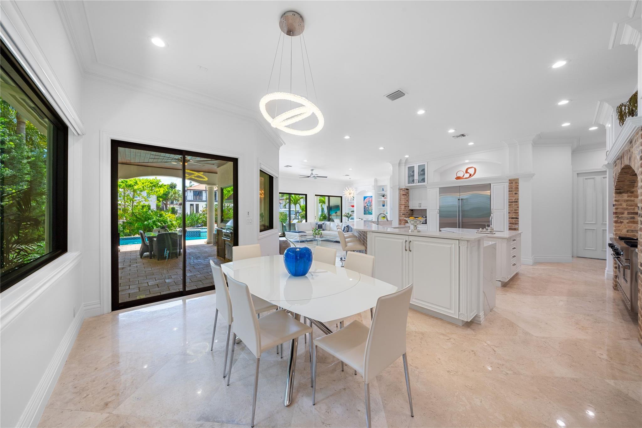 41 Compass Lane, Fort Lauderdale, FL 33308