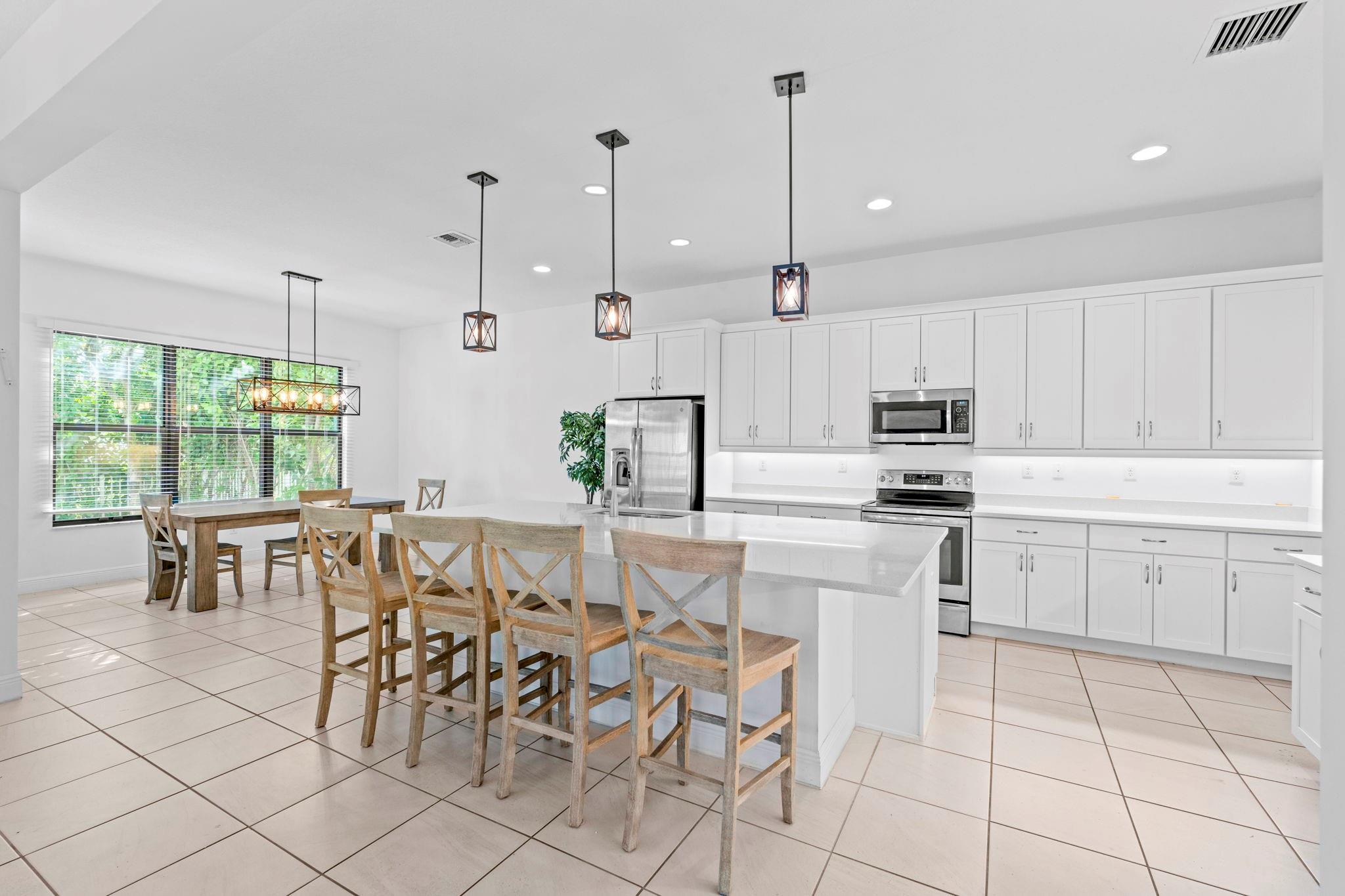 8870 NW 37th Drive, Coral Springs, FL 33065