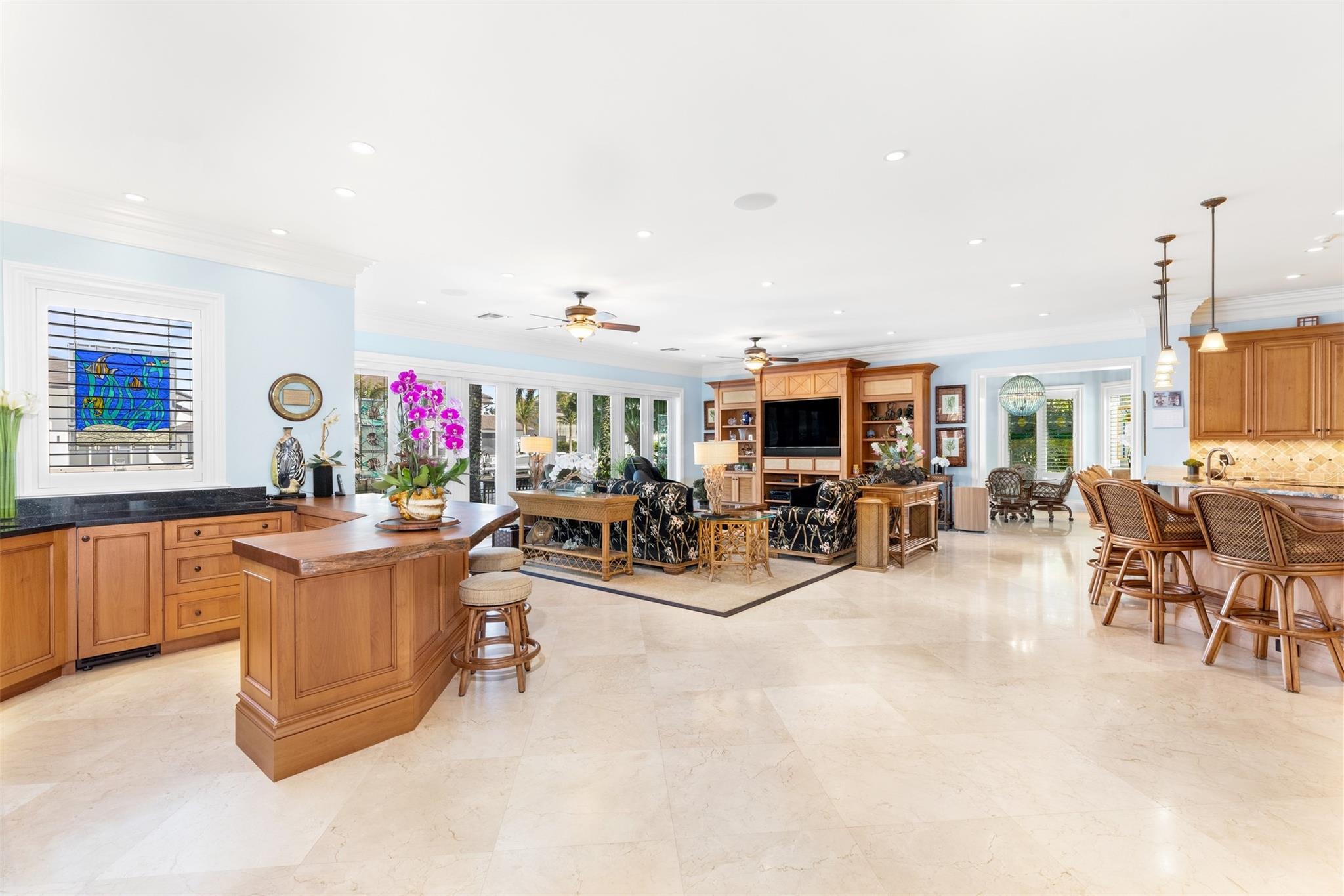 1739 SE 11th Street, Fort Lauderdale, FL 33316