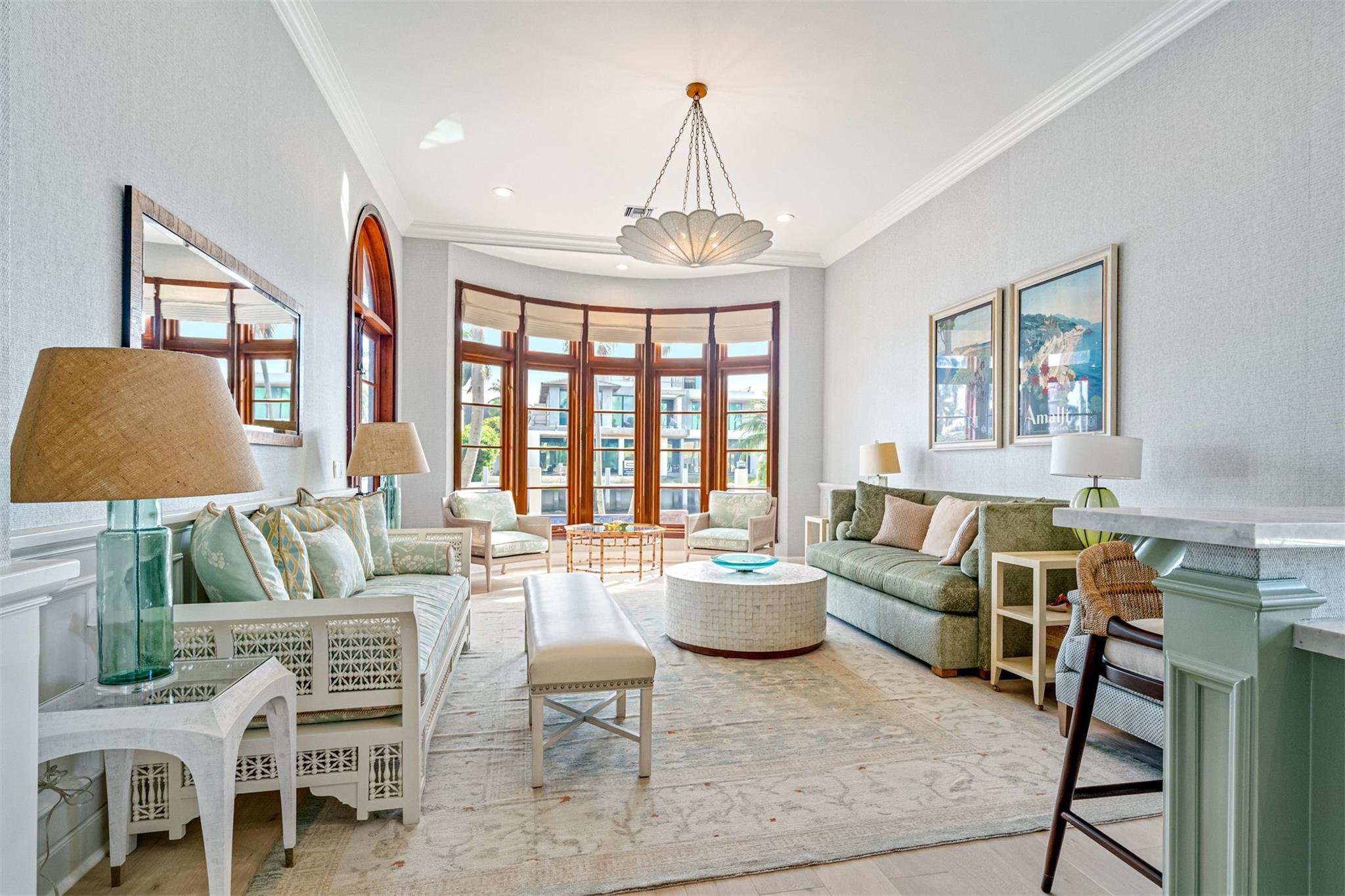 2530 Laguna Drive, Fort Lauderdale, FL 33316