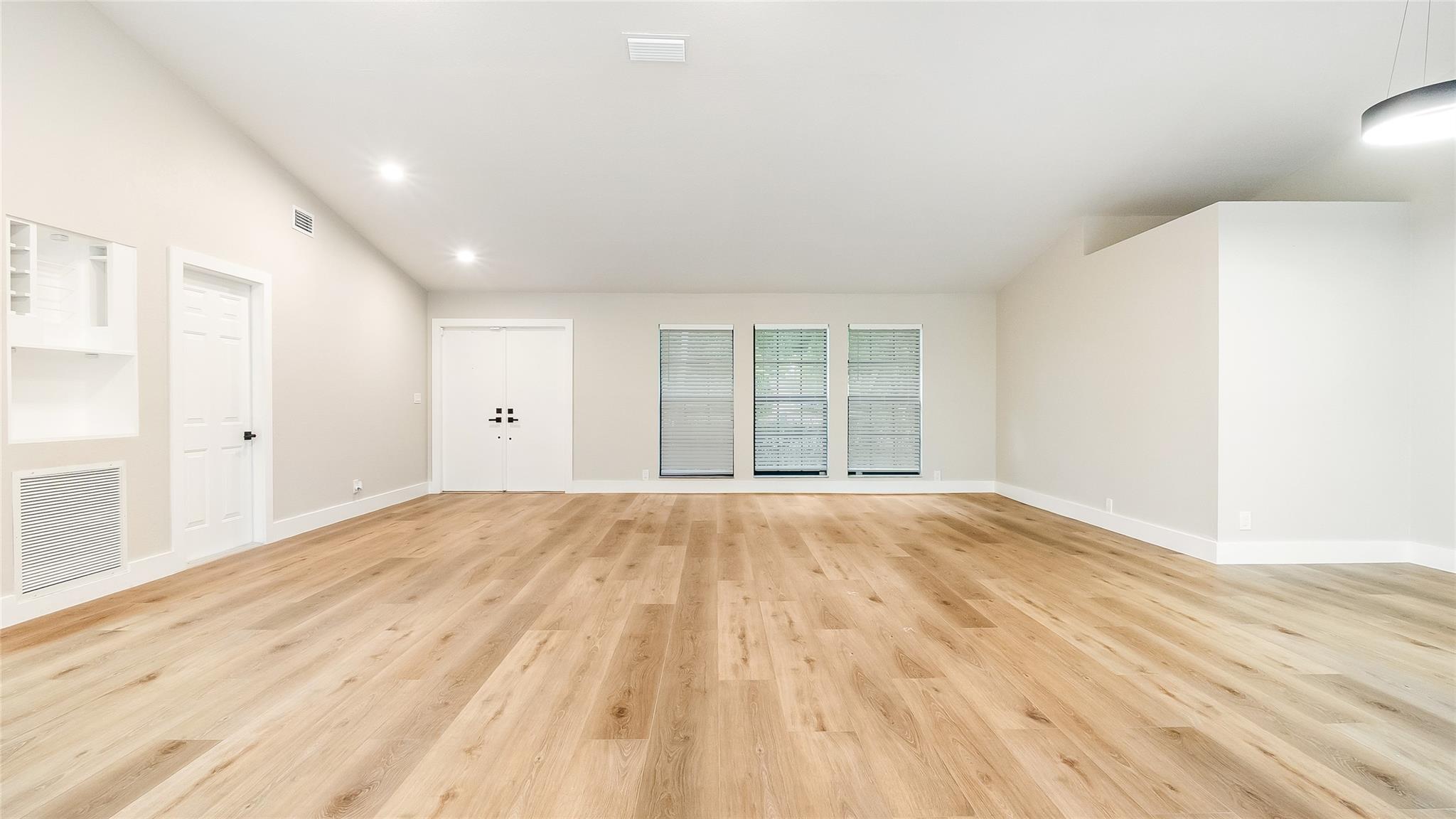 6411 NW 54th Drive, Coral Springs, FL 33067