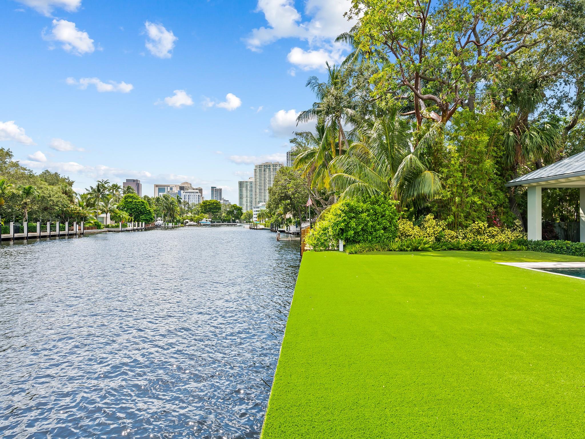 1110 SE 4th Street, Fort Lauderdale, FL 33301